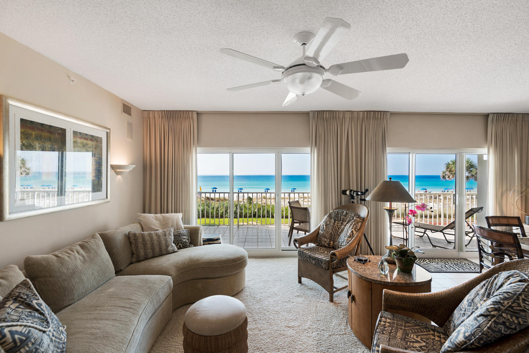 HOLIDAY ISLE TOWERS CONDO - Residential