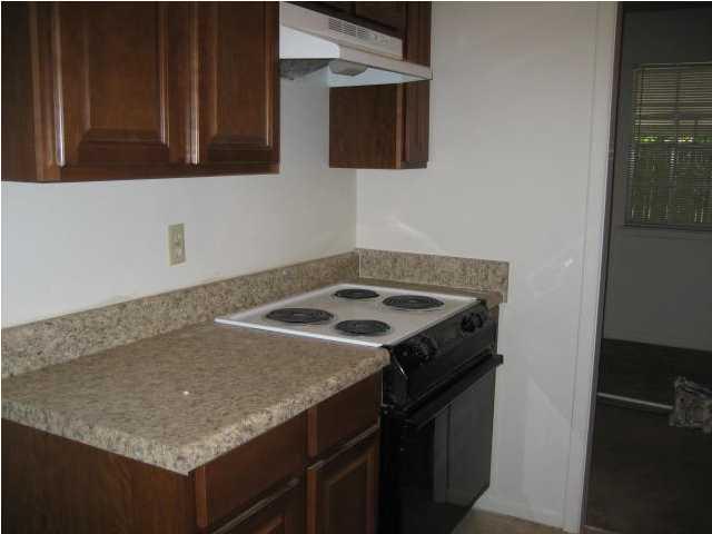 Poquito Bayou - Residential Lease