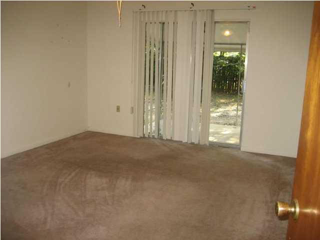 Poquito Bayou - Residential Lease