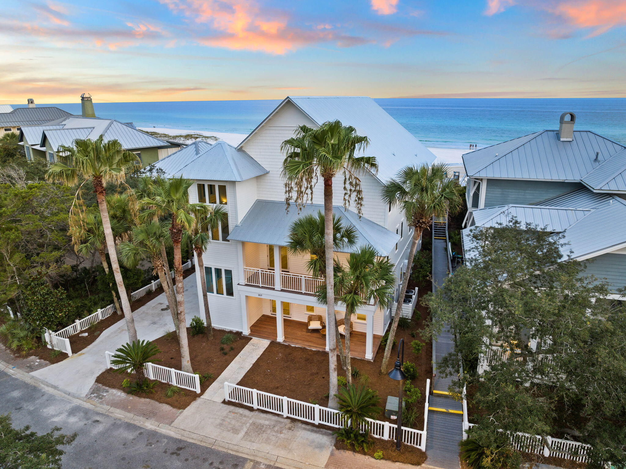 OLD FLORIDA BEACH - Residential