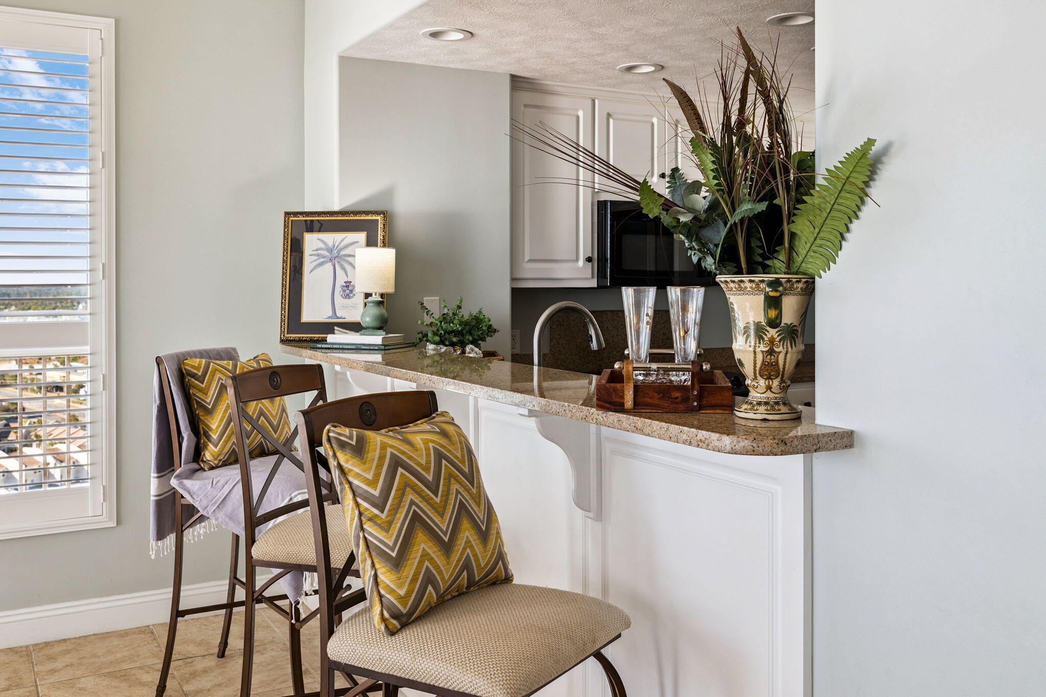 TREASURE ISLAND - Residential