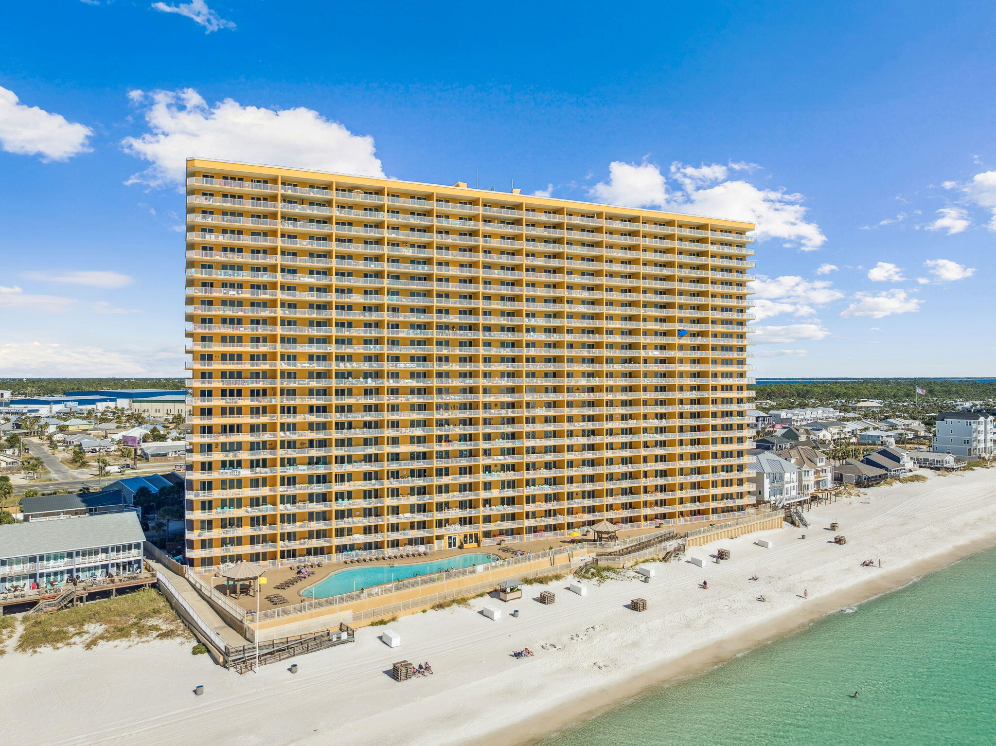 TREASURE ISLAND - Residential