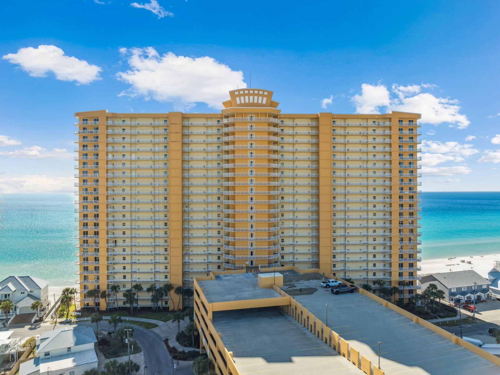 TREASURE ISLAND - Residential
