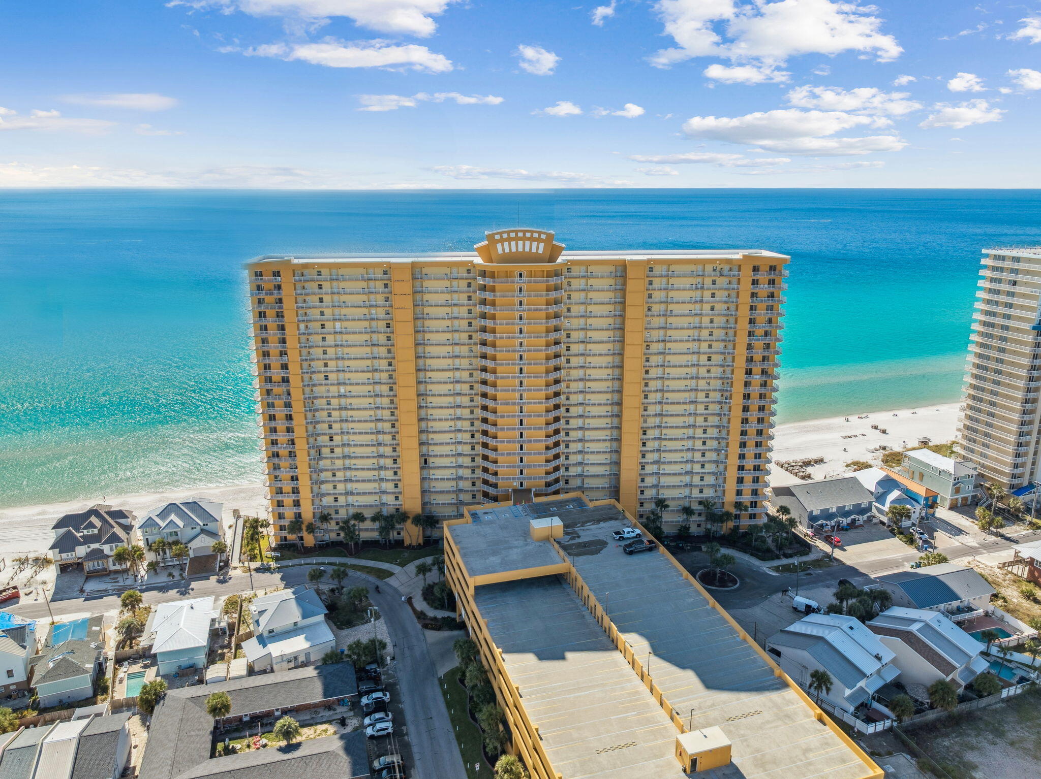 TREASURE ISLAND - Residential
