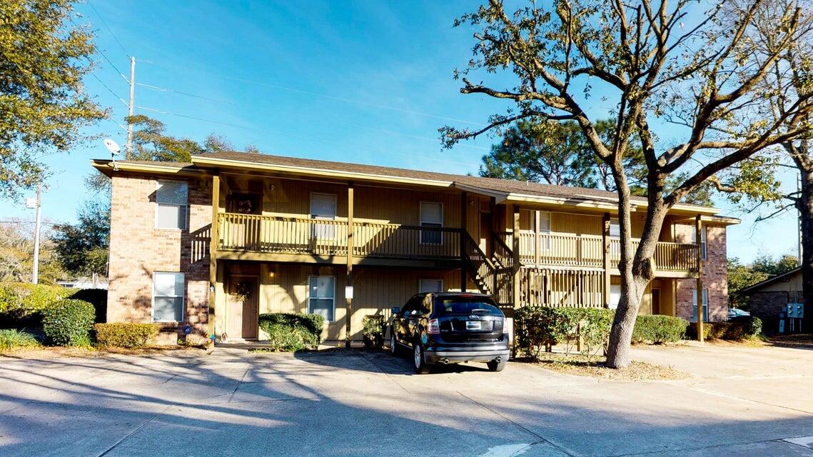 UNRECORDED SUBDIVISION - Residential Lease