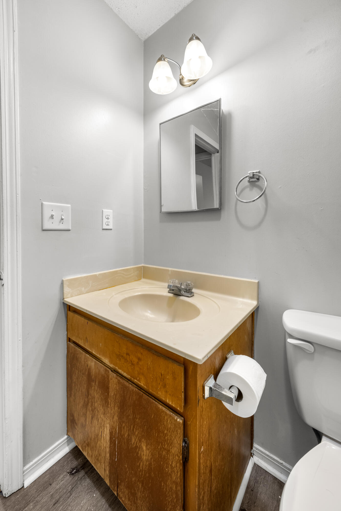 metes and bounds - Residential Lease