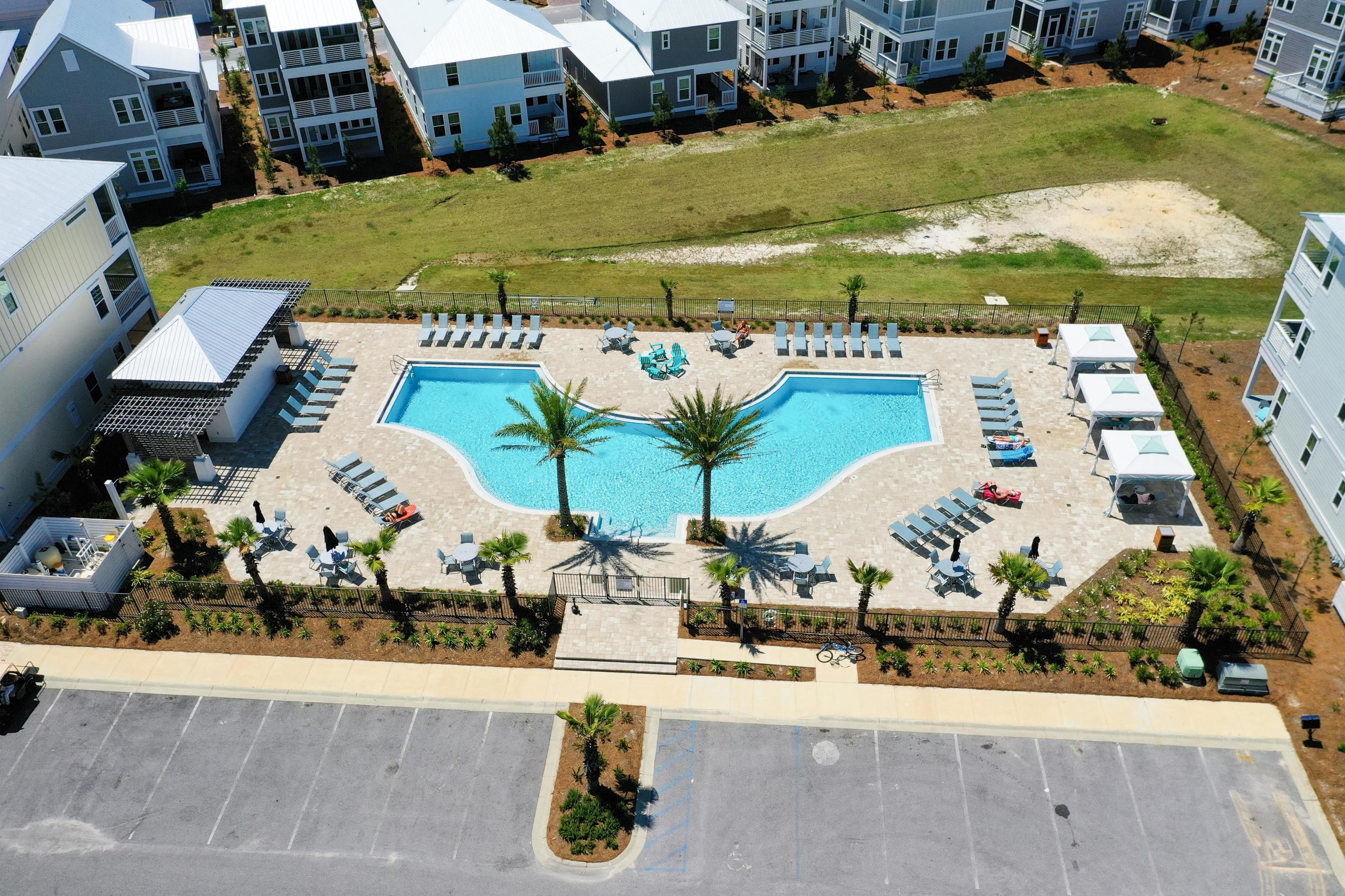 PROMINENCE/LUXURY TOWNHOMES - Residential