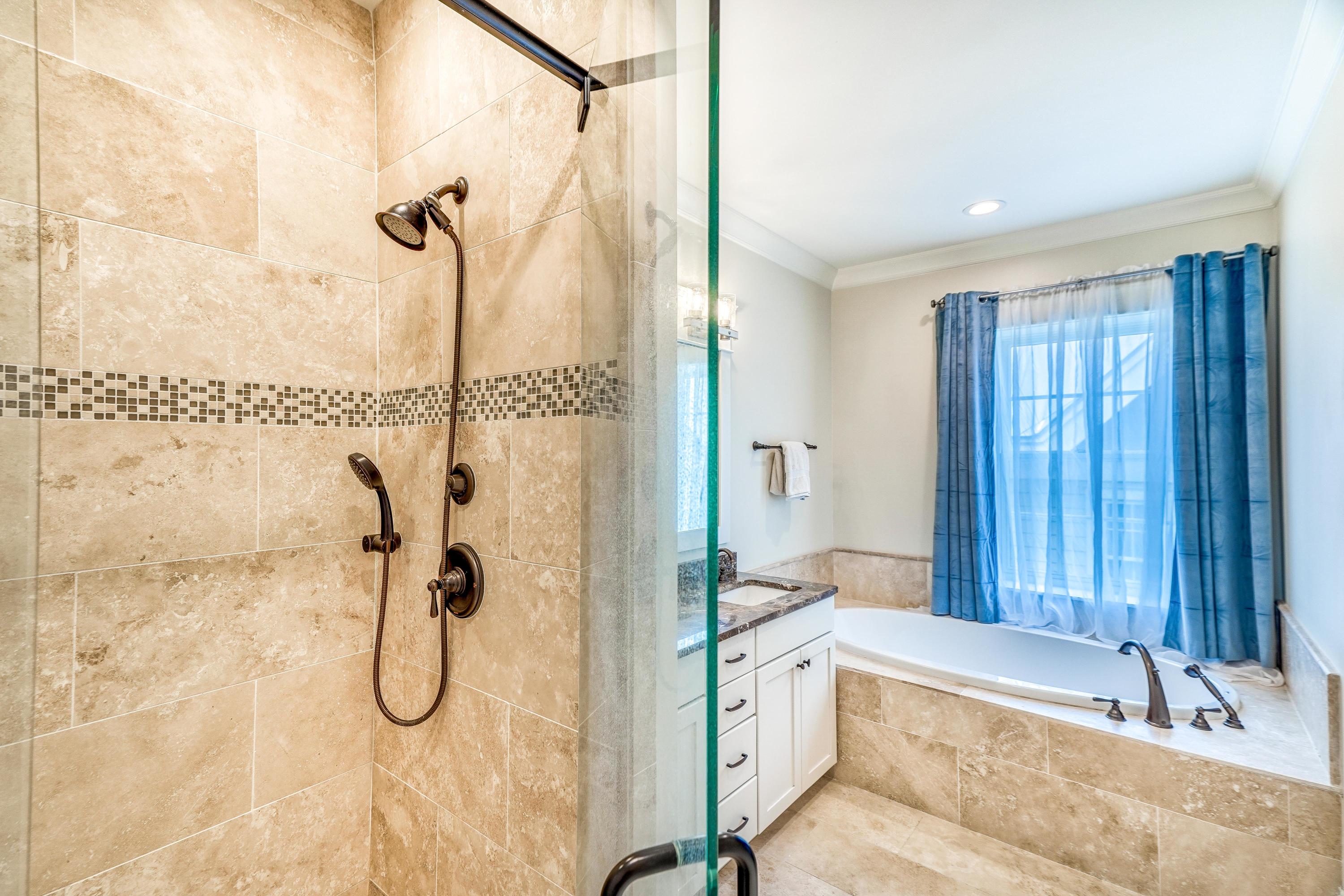 PROMINENCE/LUXURY TOWNHOMES - Residential