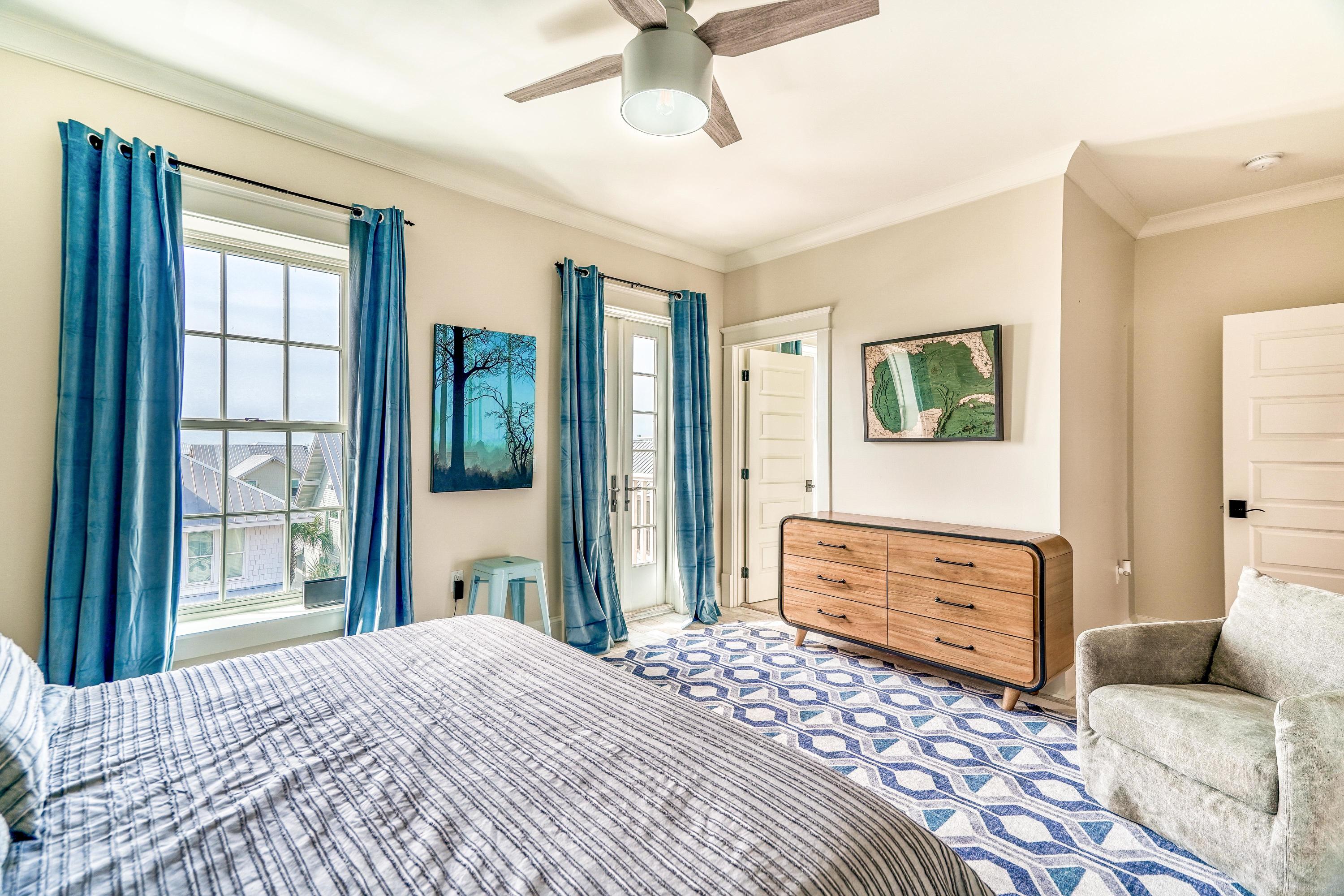 PROMINENCE/LUXURY TOWNHOMES - Residential