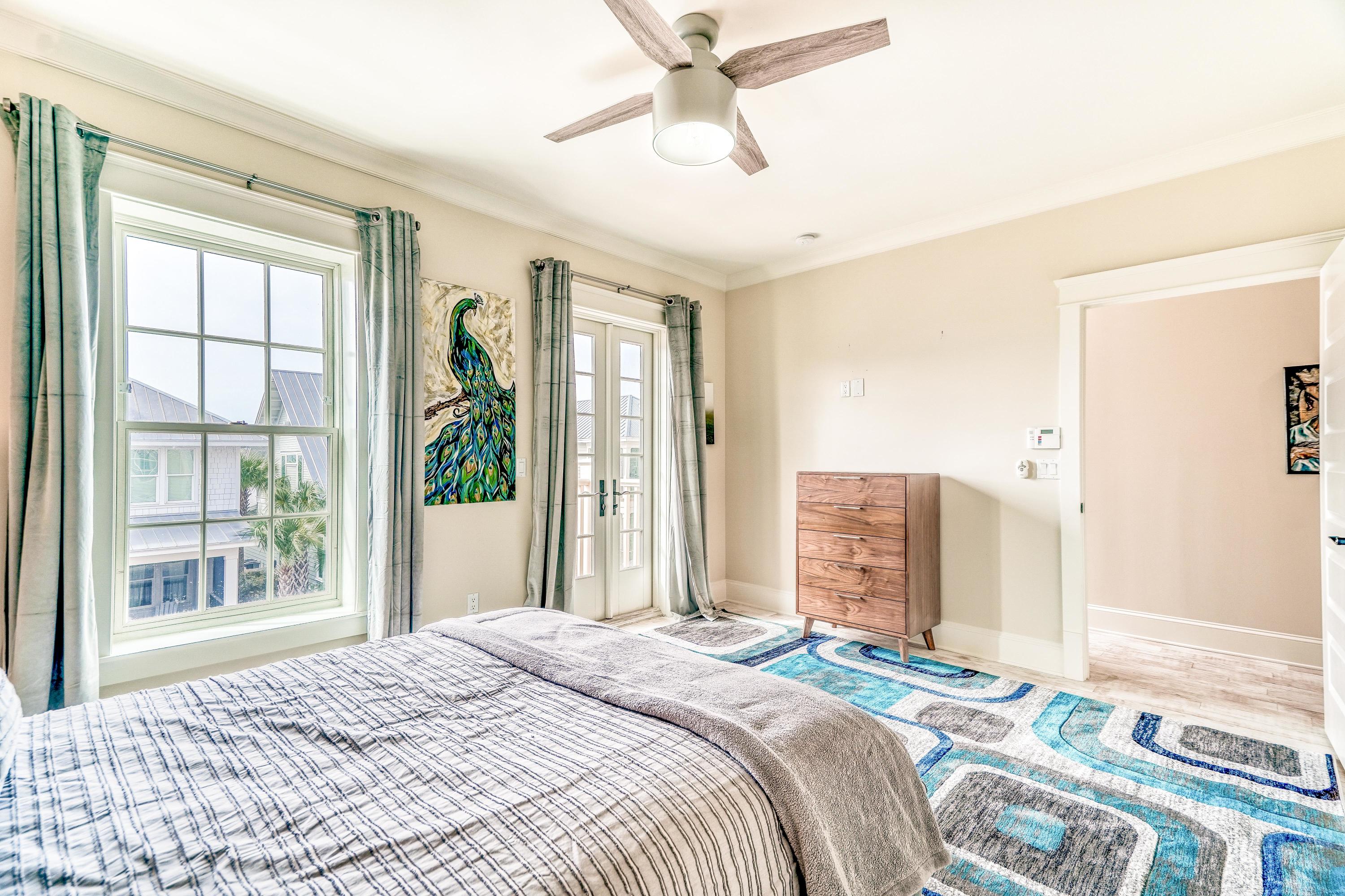 PROMINENCE/LUXURY TOWNHOMES - Residential