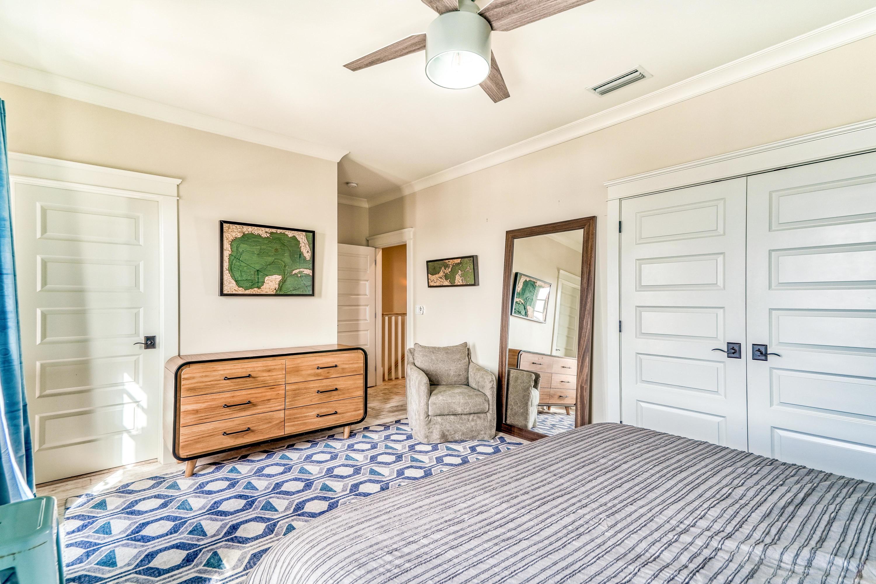 PROMINENCE/LUXURY TOWNHOMES - Residential