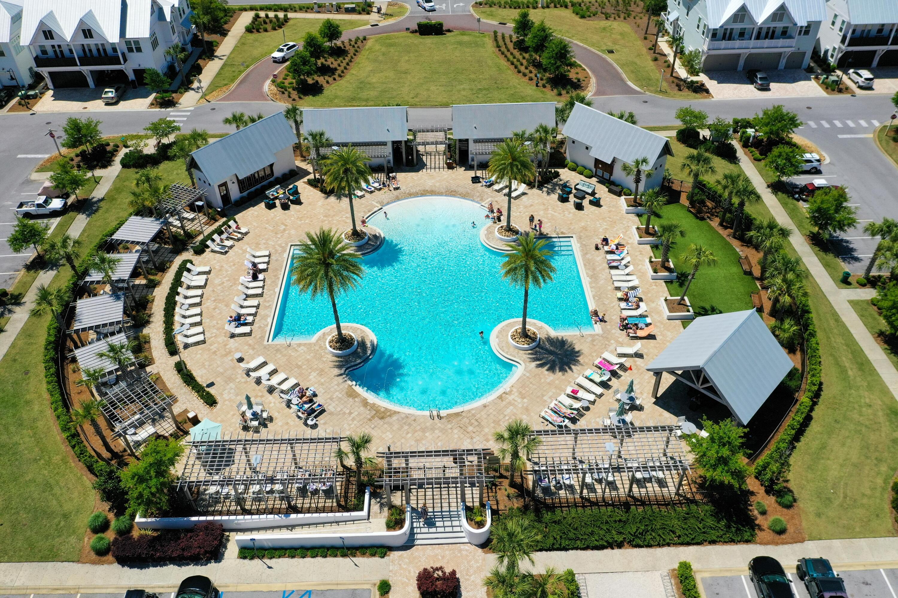 PROMINENCE/LUXURY TOWNHOMES - Residential