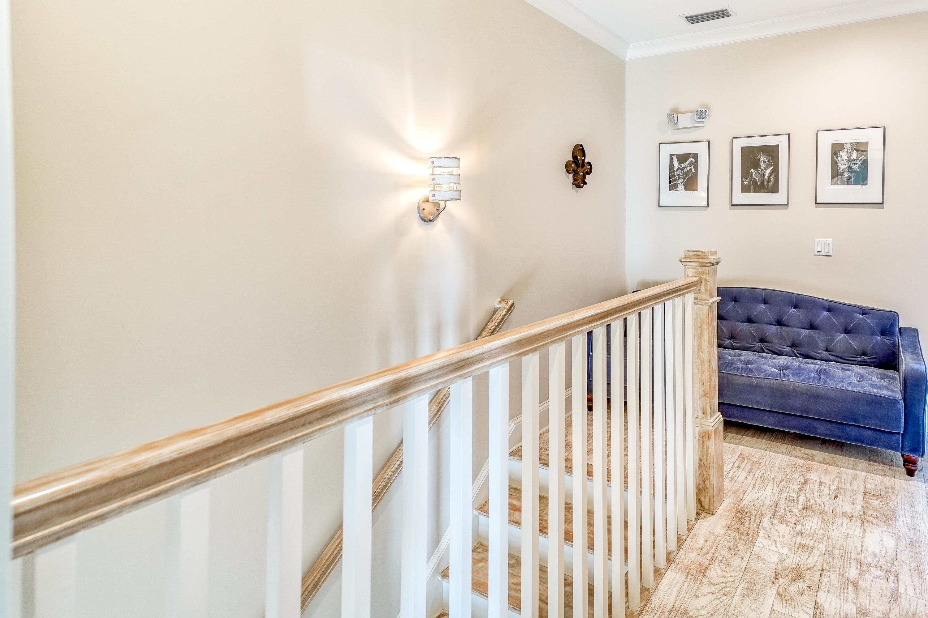 PROMINENCE/LUXURY TOWNHOMES - Residential