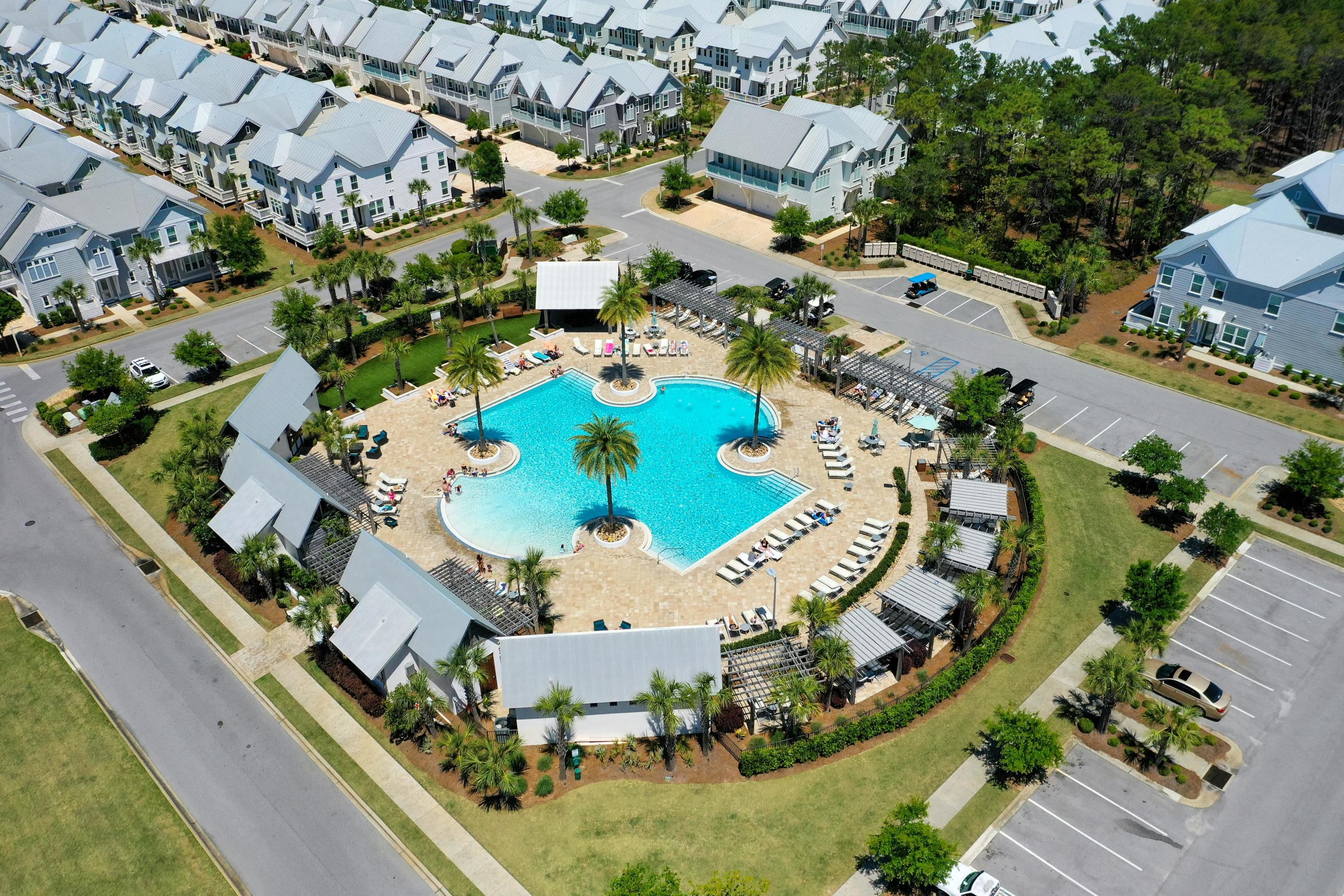 PROMINENCE/LUXURY TOWNHOMES - Residential