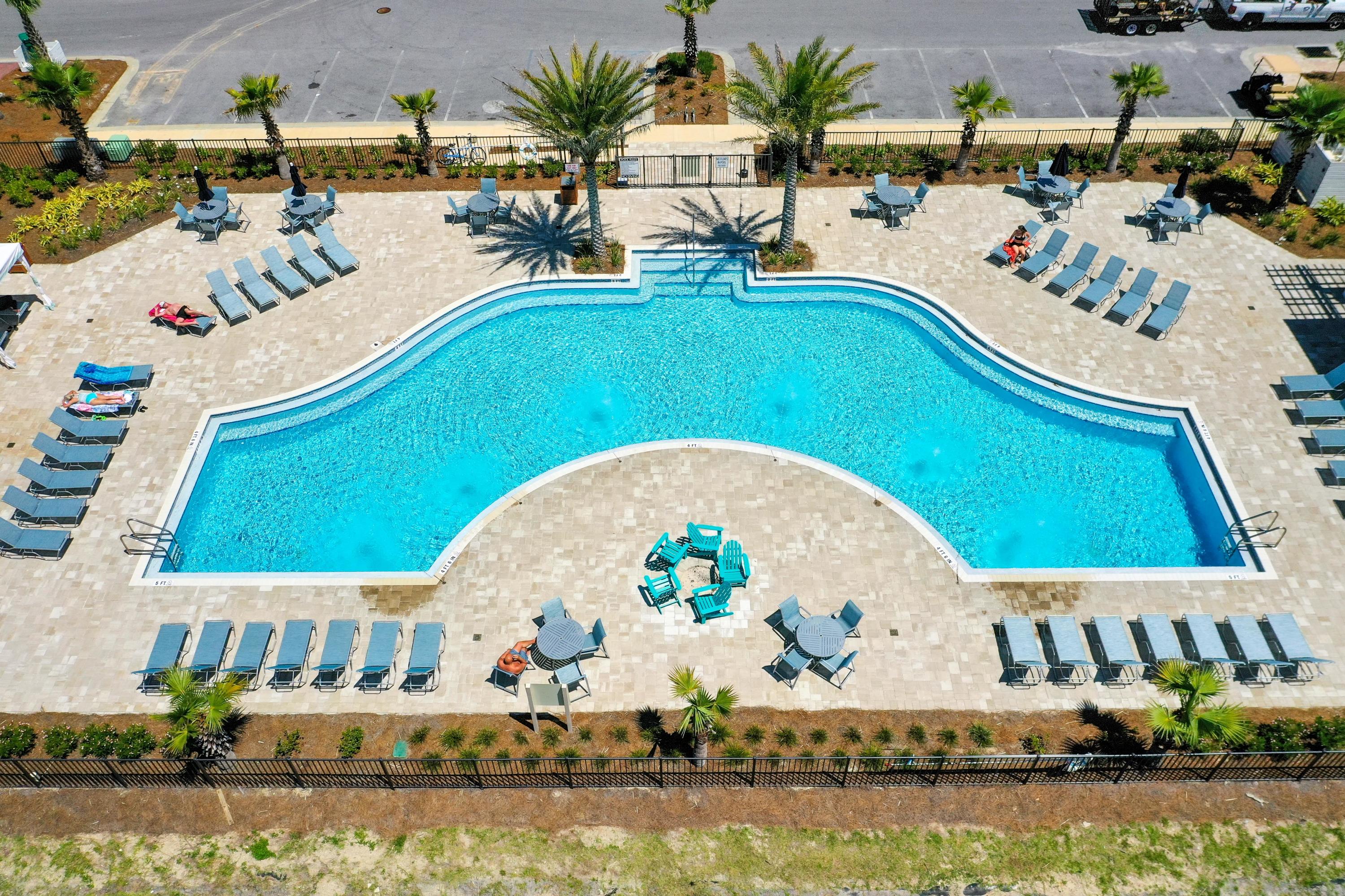 PROMINENCE/LUXURY TOWNHOMES - Residential