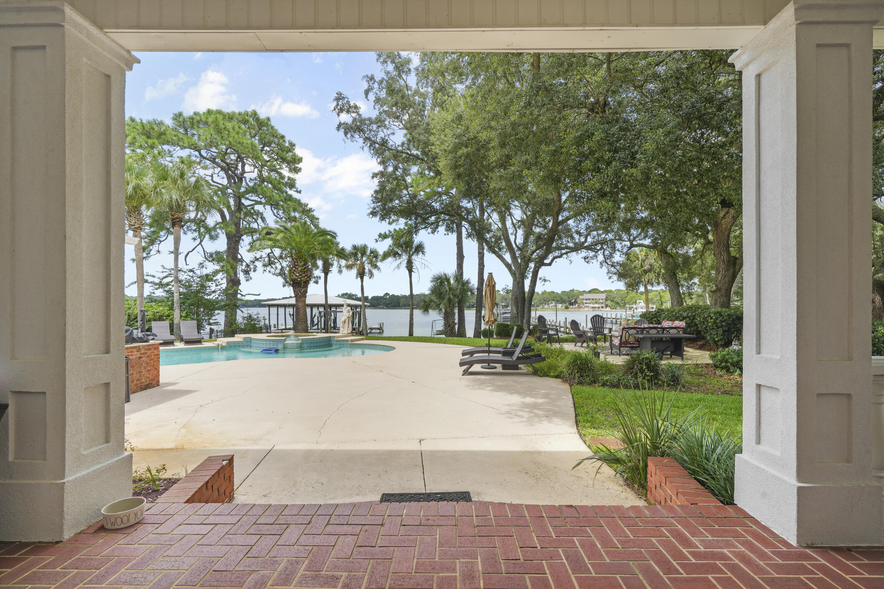 SHALIMAR PLANTATION LOT 2 BLK A - Residential