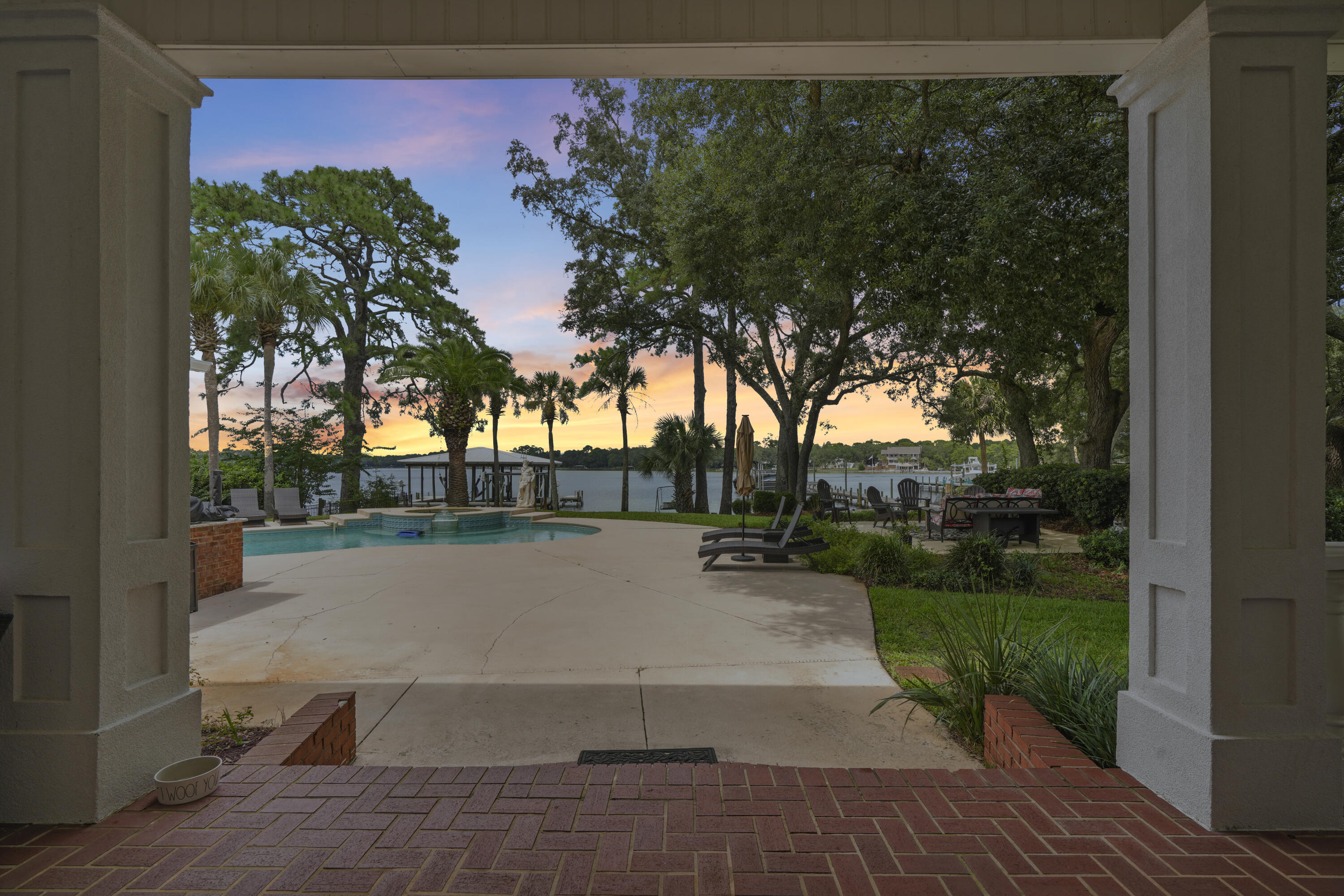 SHALIMAR PLANTATION LOT 2 BLK A - Residential