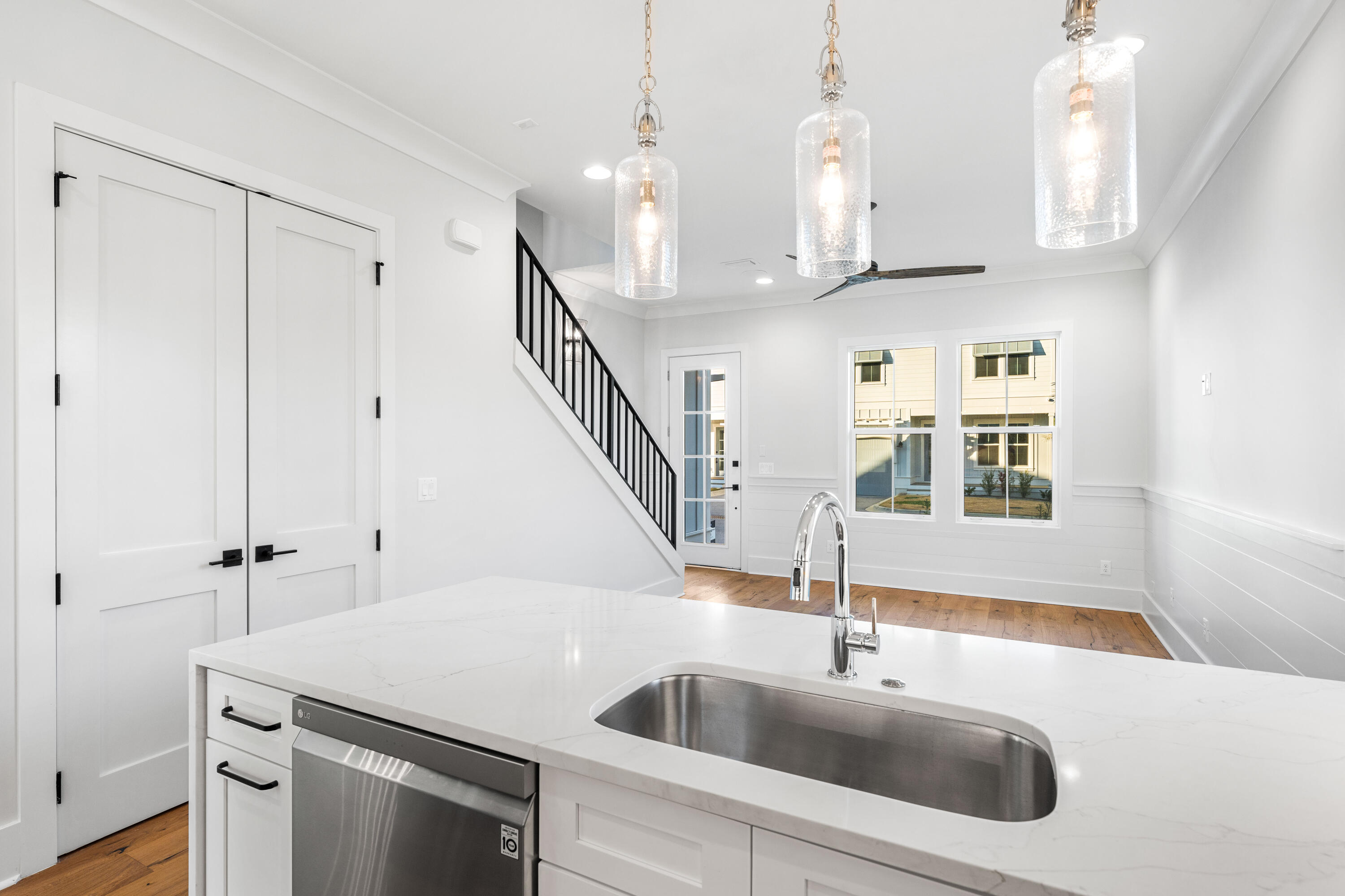 Century 393 - Residential Lease