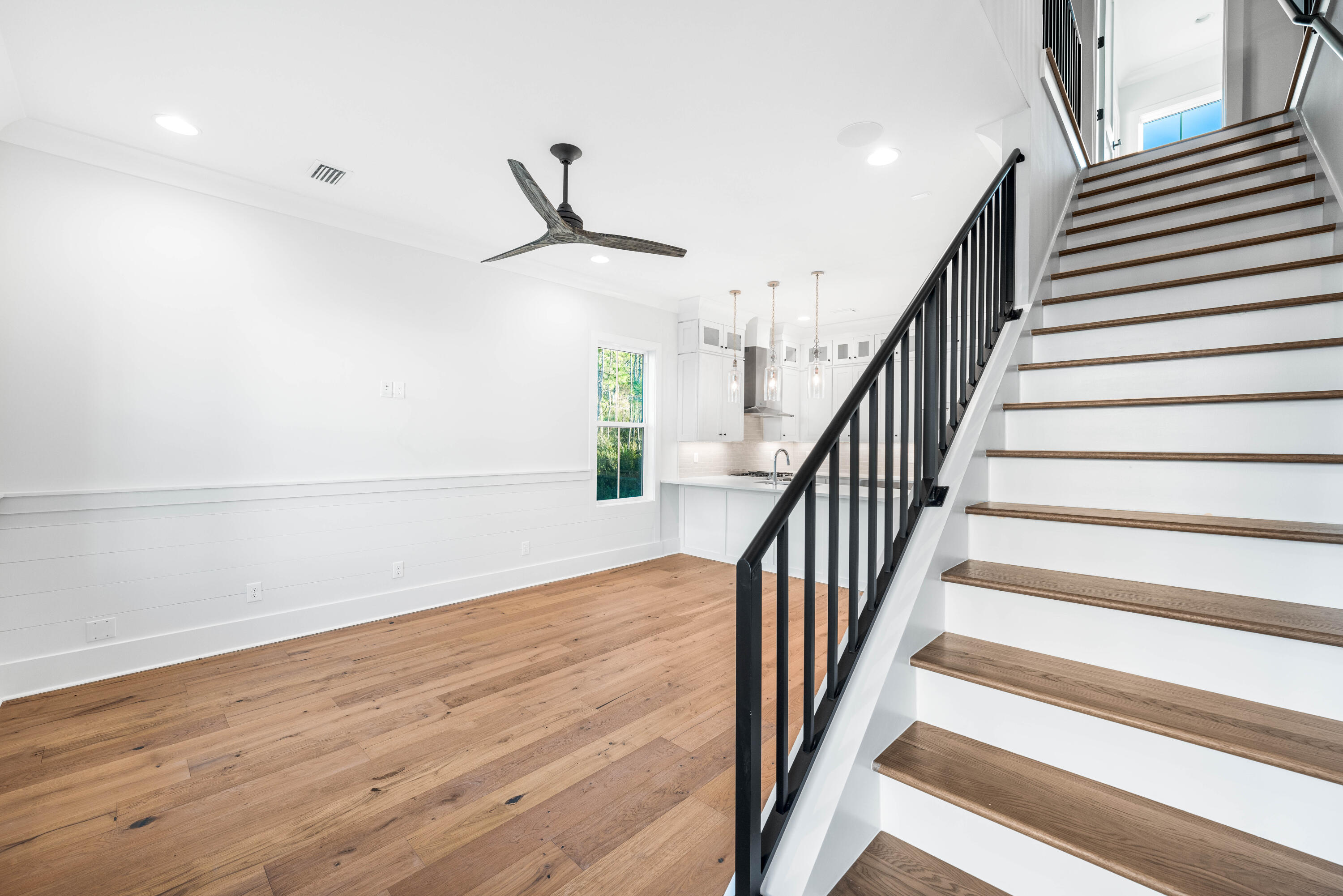 Century 393 - Residential Lease