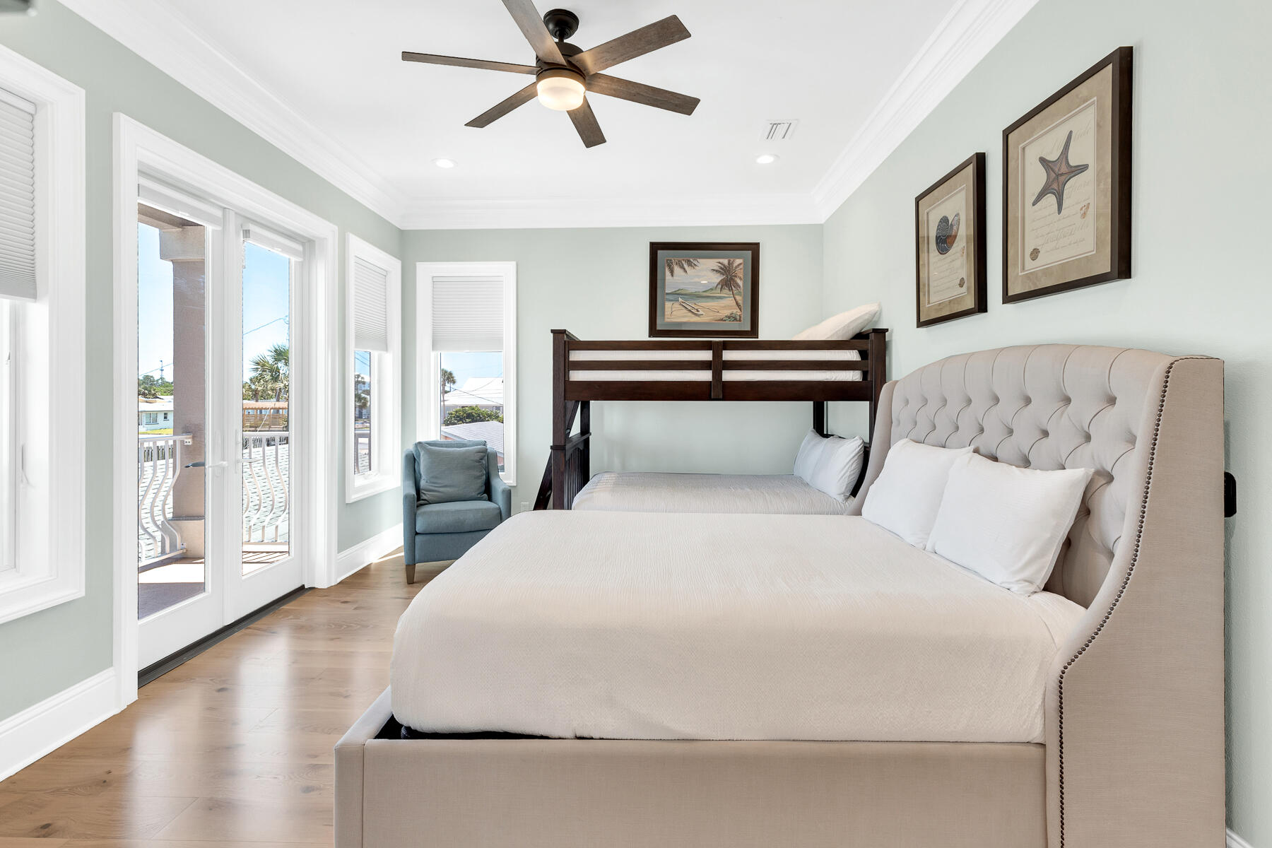 LAGUNA BEACH - Residential
