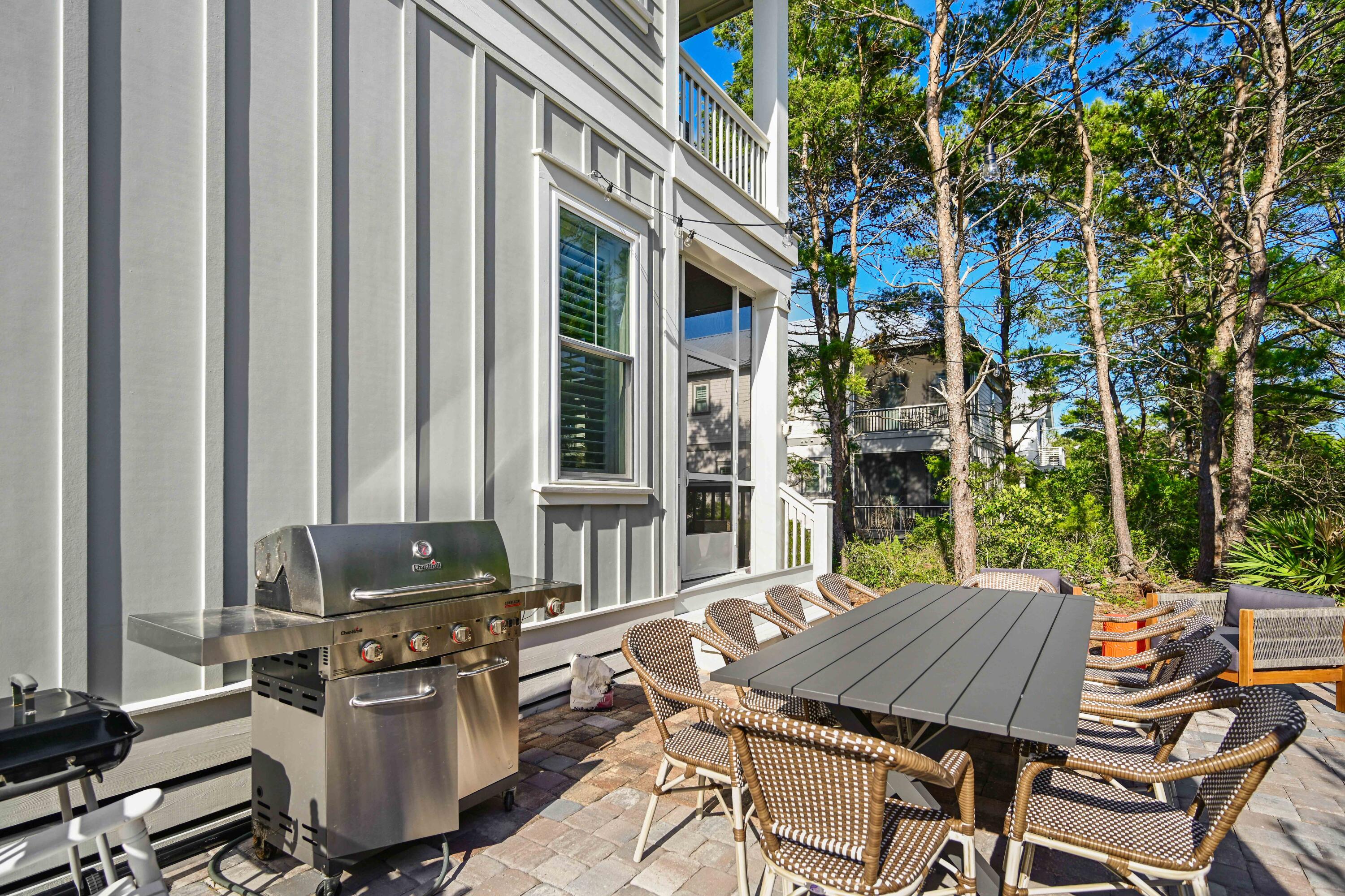 HIGHLAND PARKS - Residential