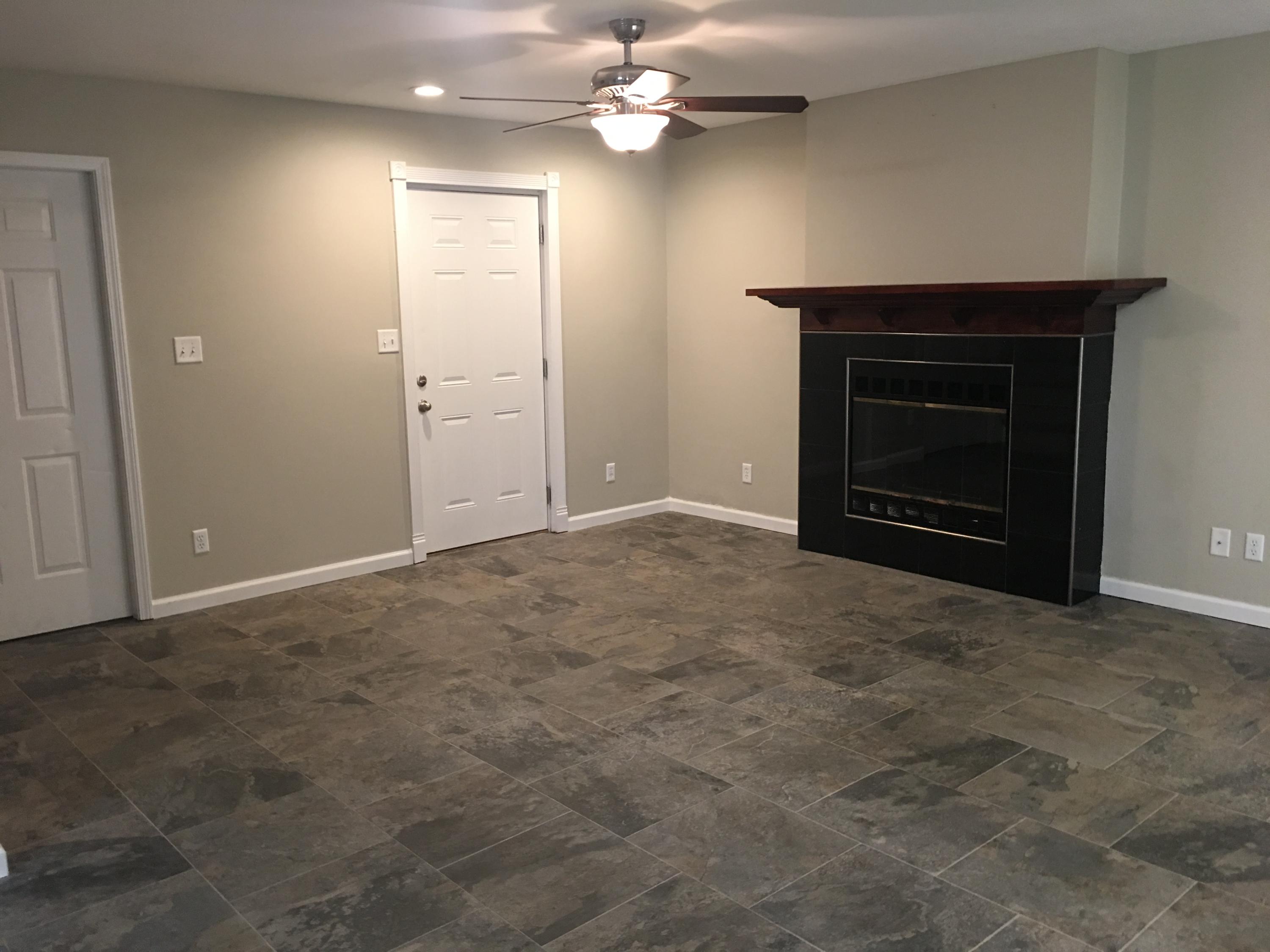 MONAHAN MANOR - Residential Lease