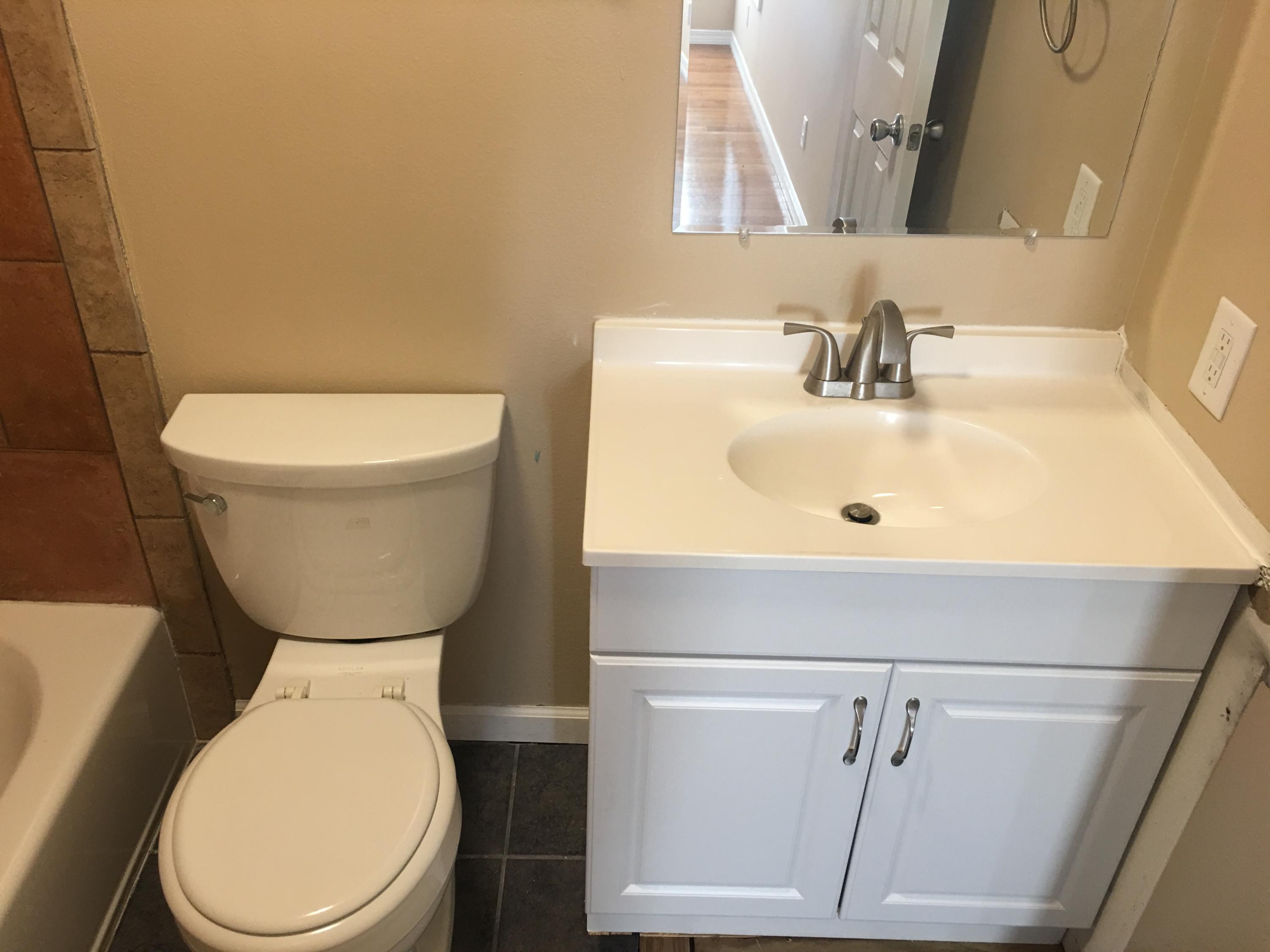 MONAHAN MANOR - Residential Lease