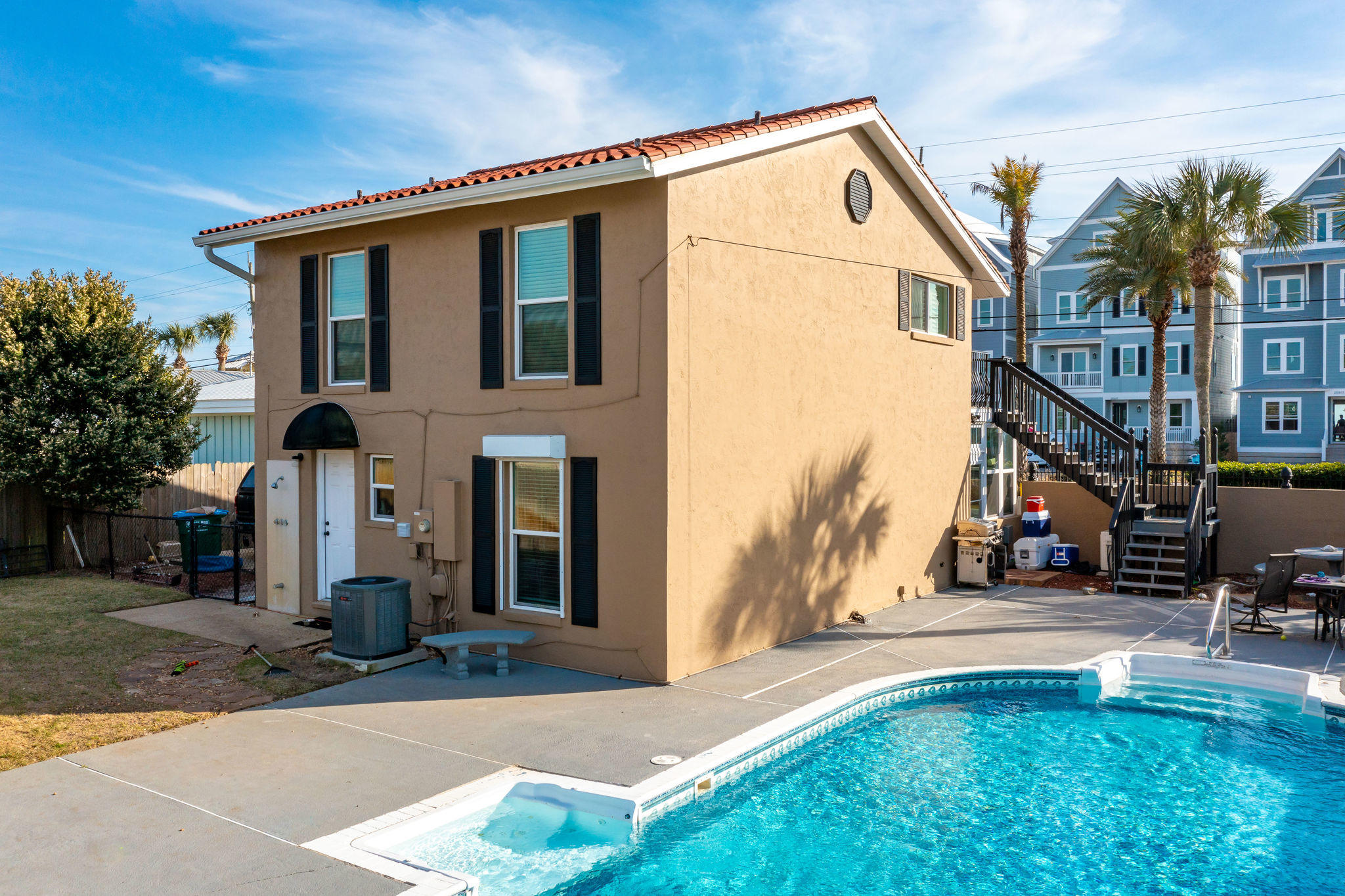 LAGUNA BEACH ESTATES 3RD ADDN - Residential