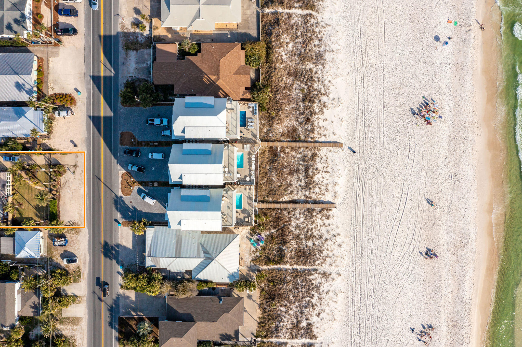 LAGUNA BEACH ESTATES 3RD ADDN - Residential