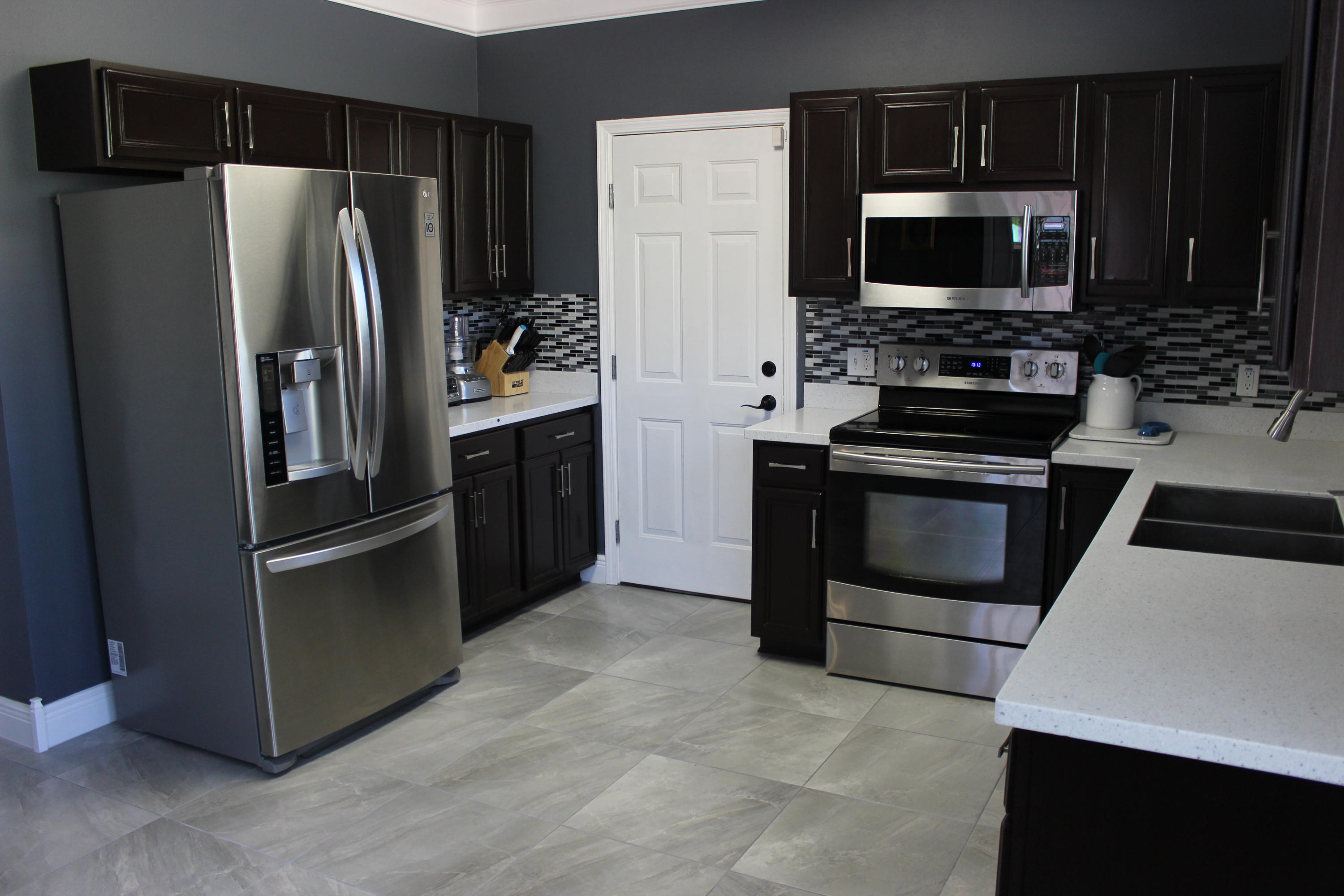 SANDY RIDGE ESTATES - Residential Lease