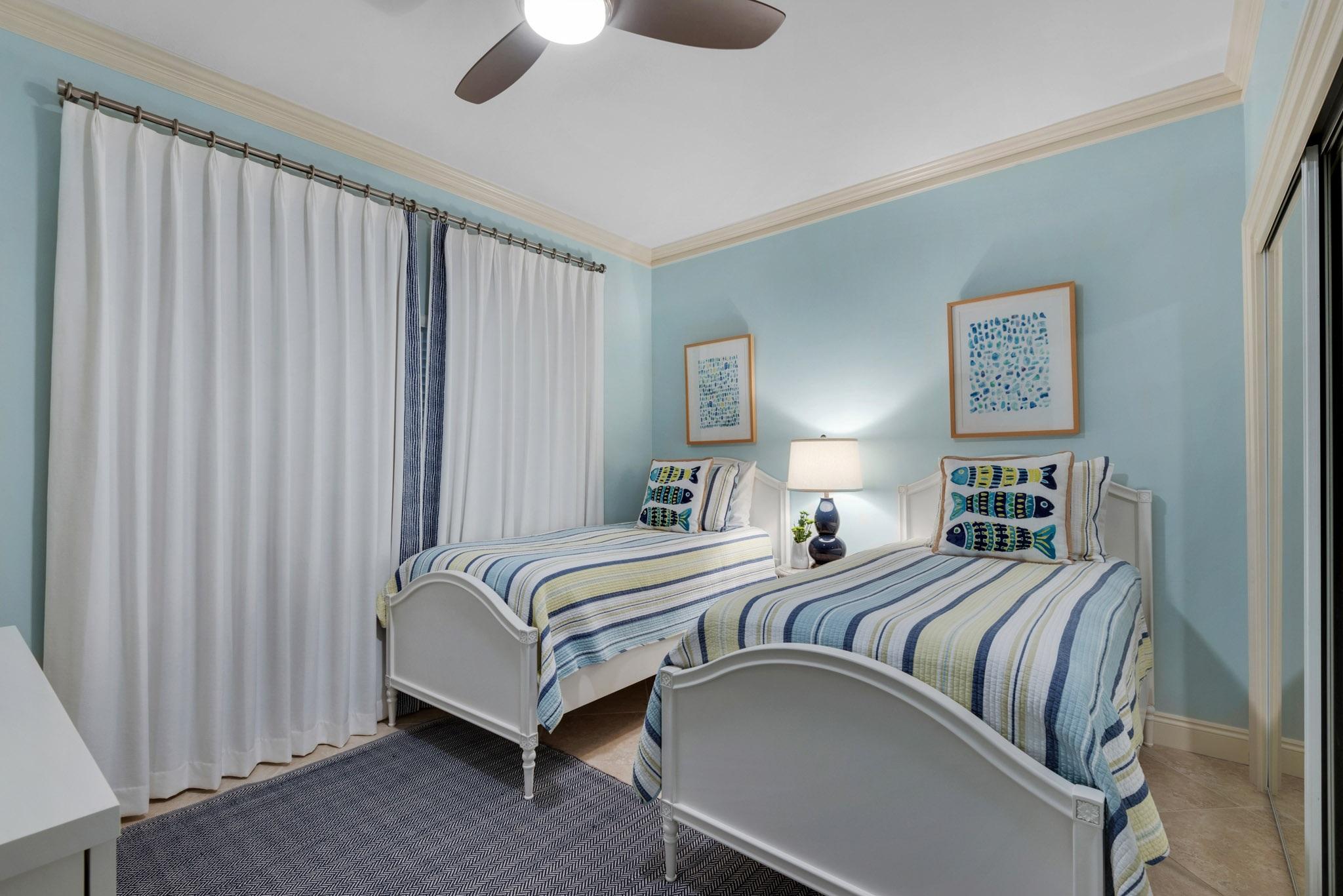 TOPS'L BEACH MANOR - Residential