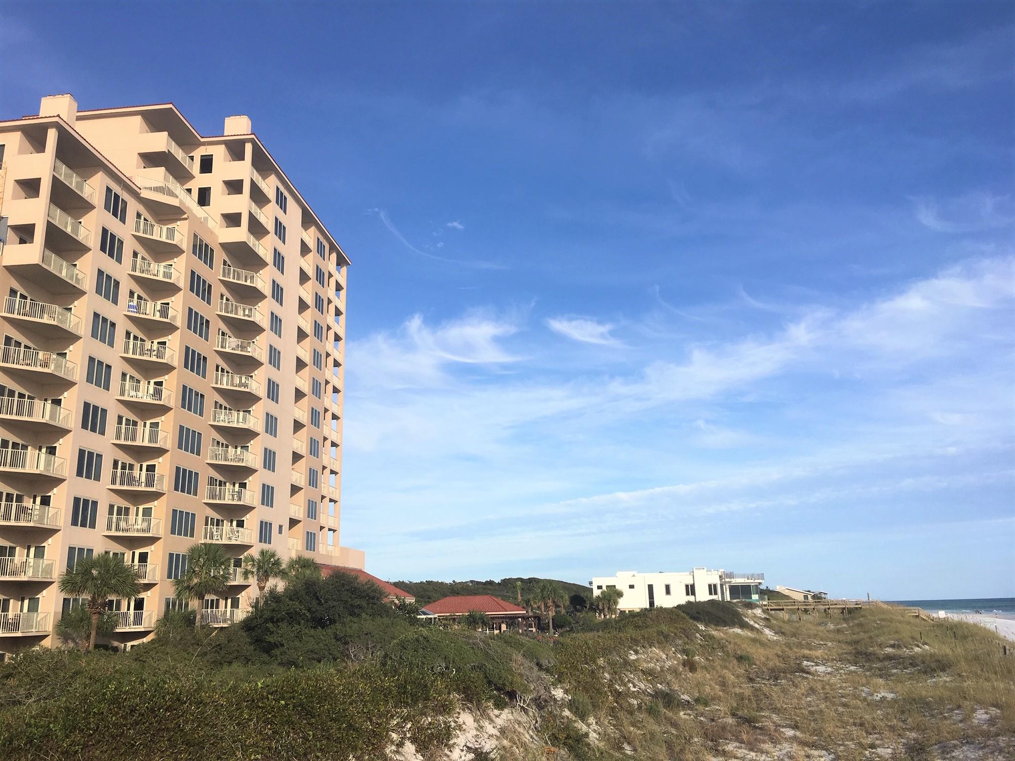 TOPS'L BEACH MANOR - Residential