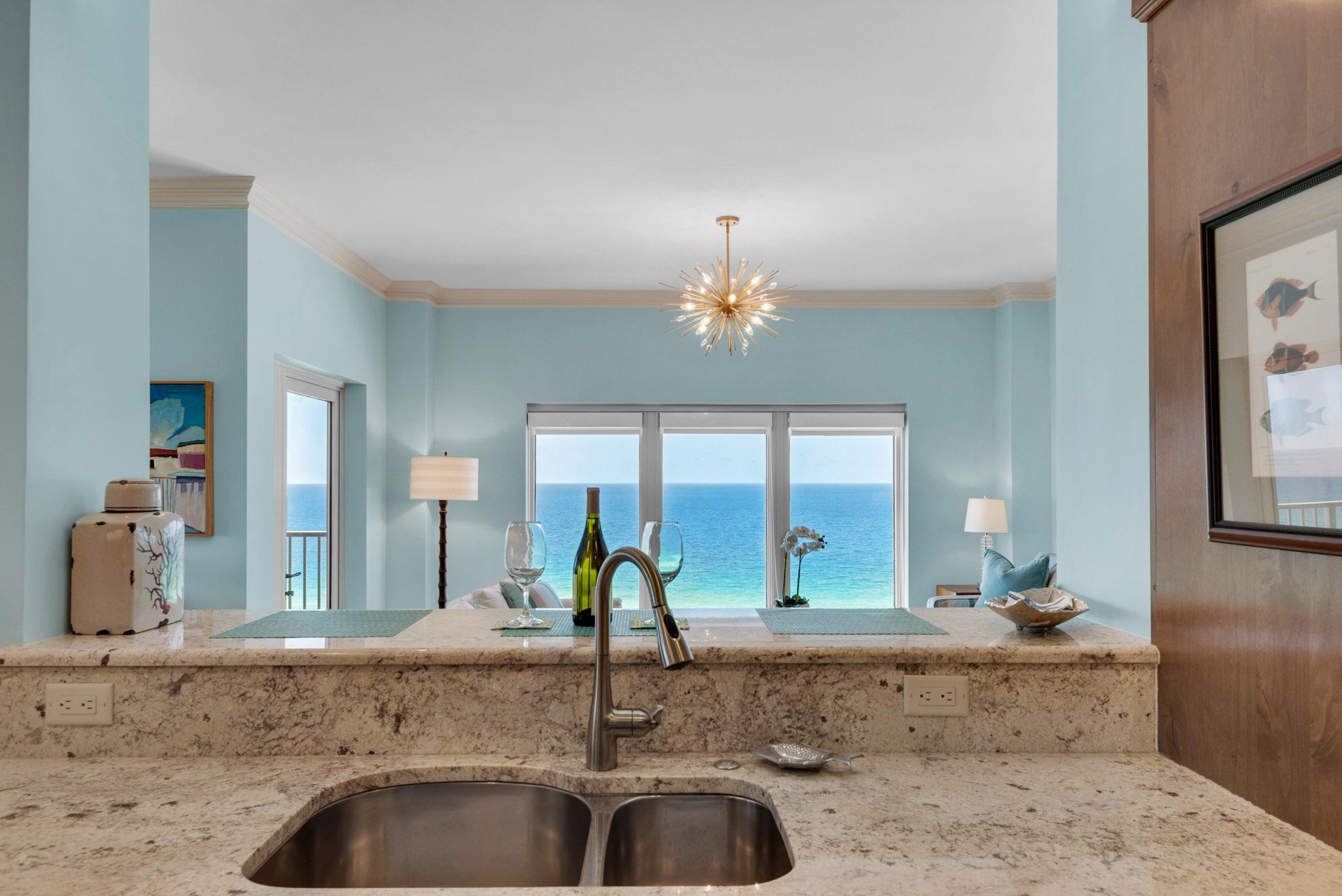 TOPS'L BEACH MANOR - Residential