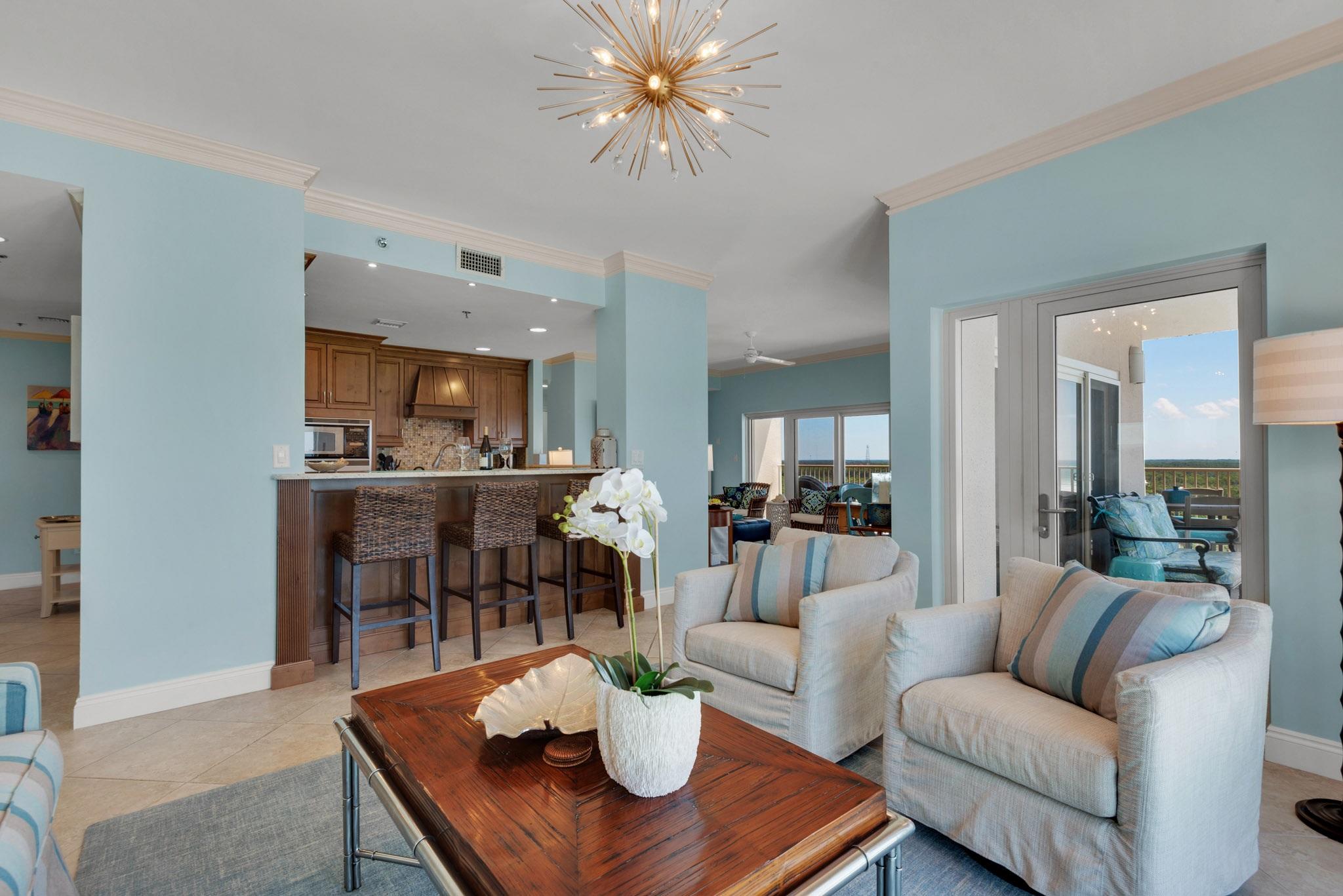 TOPS'L BEACH MANOR - Residential