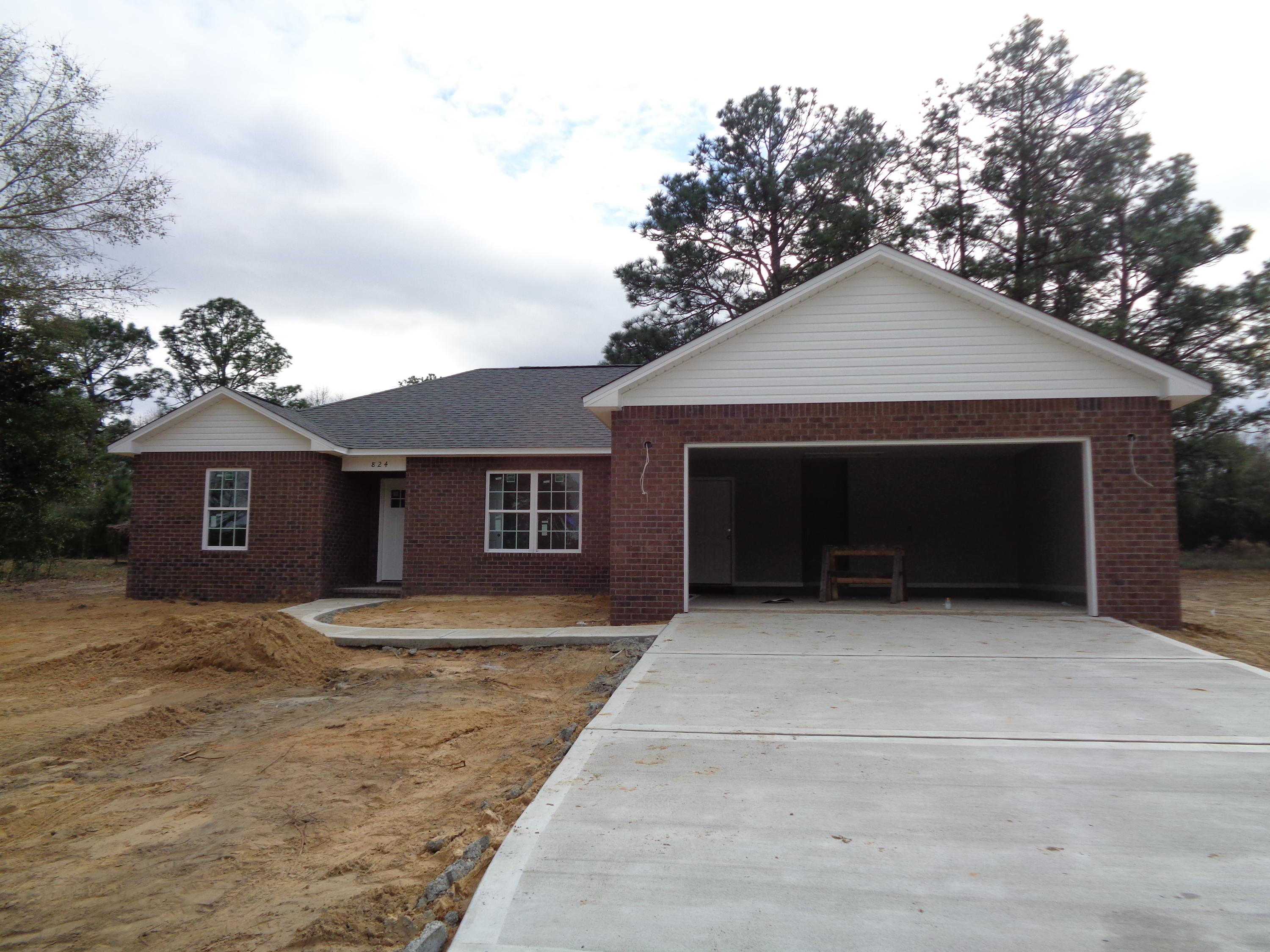 TEN LAKE EST UNIT II - Residential