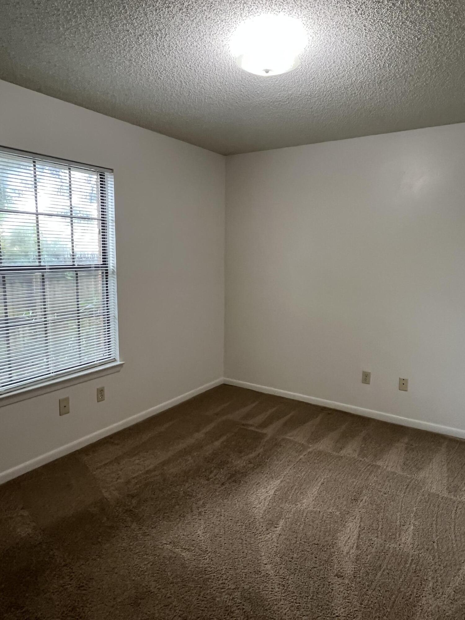 Classic Manor - Residential Lease