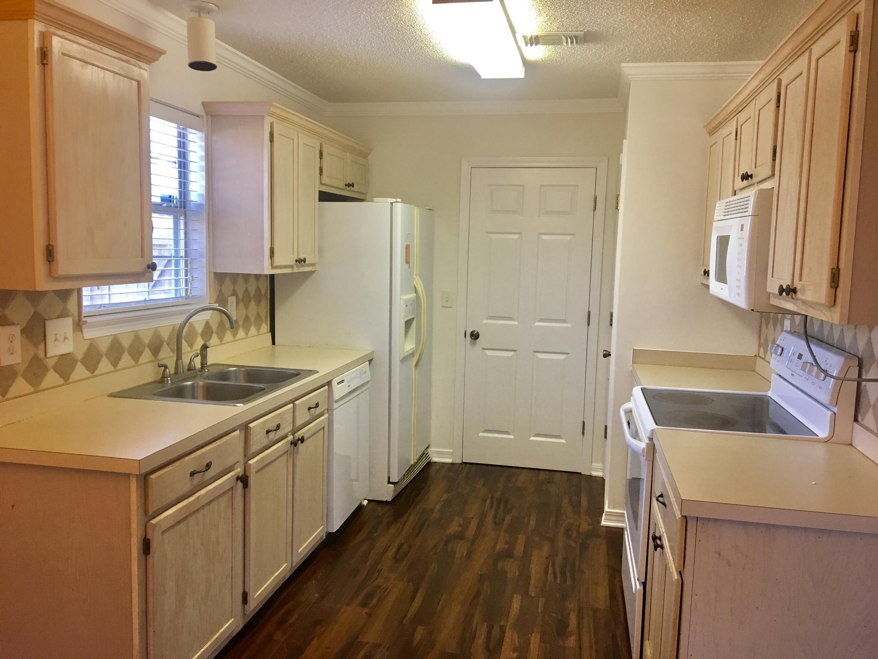 FOREST OAKS PH 2 - Residential Lease