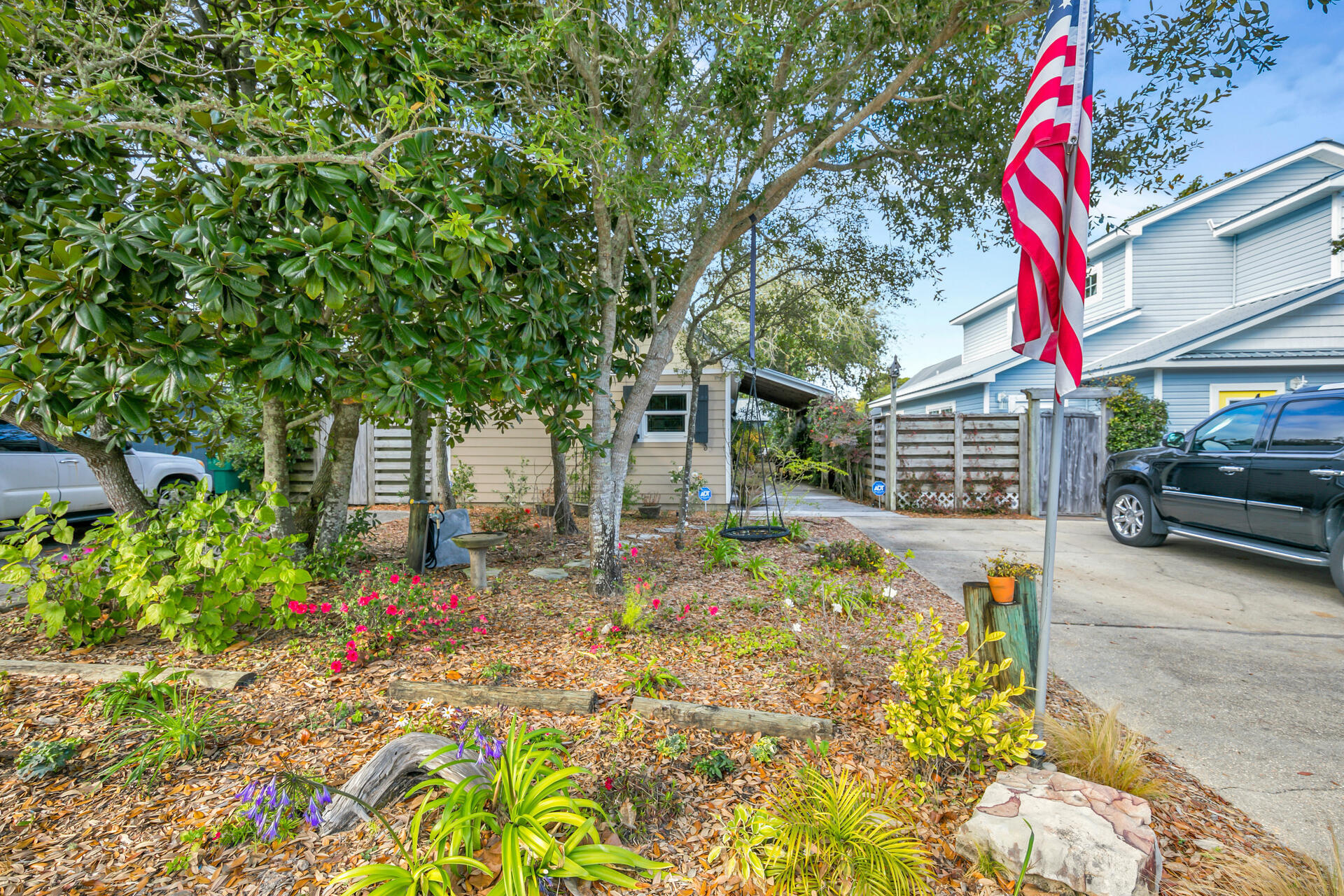 CRYSTAL BEACH - Residential