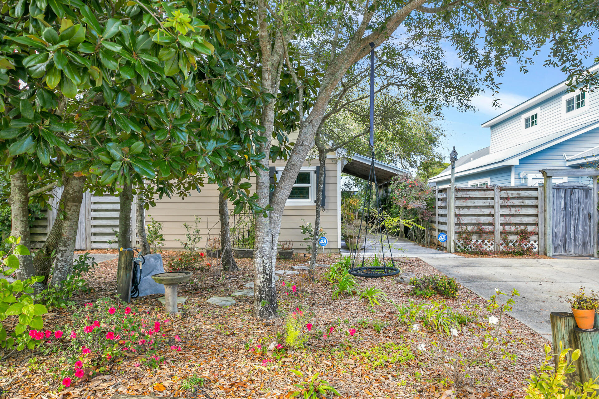 CRYSTAL BEACH - Residential