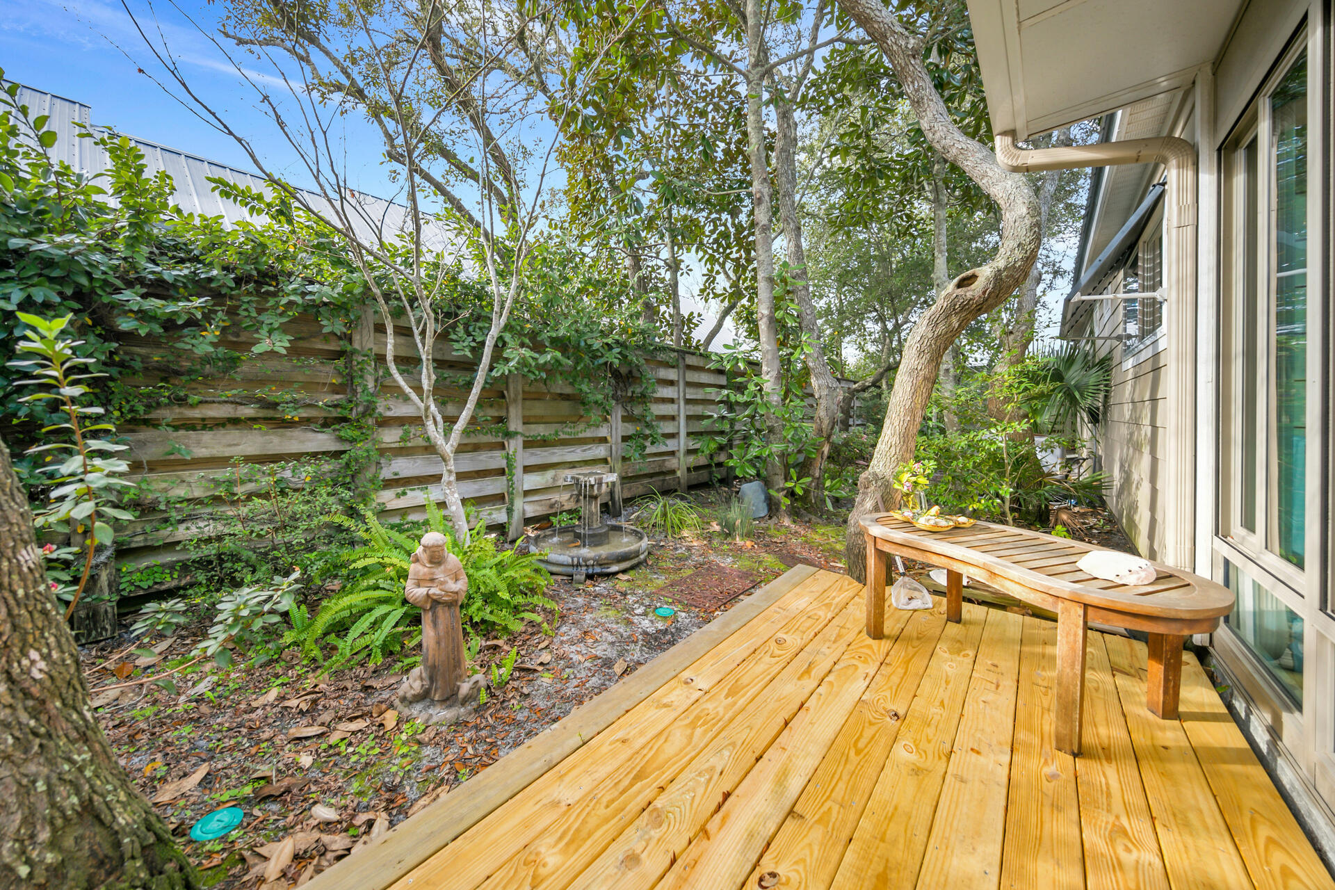 CRYSTAL BEACH - Residential
