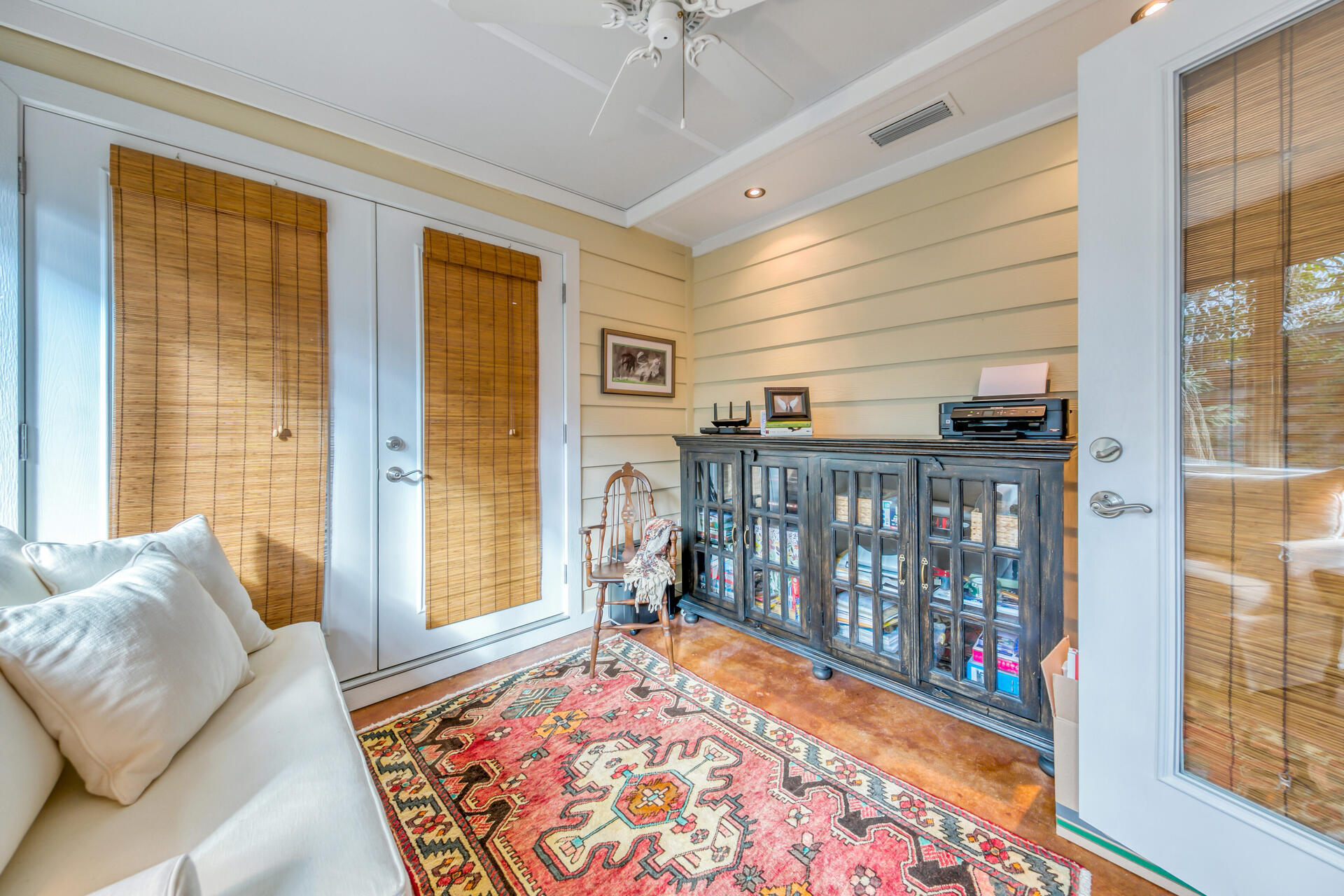 CRYSTAL BEACH - Residential
