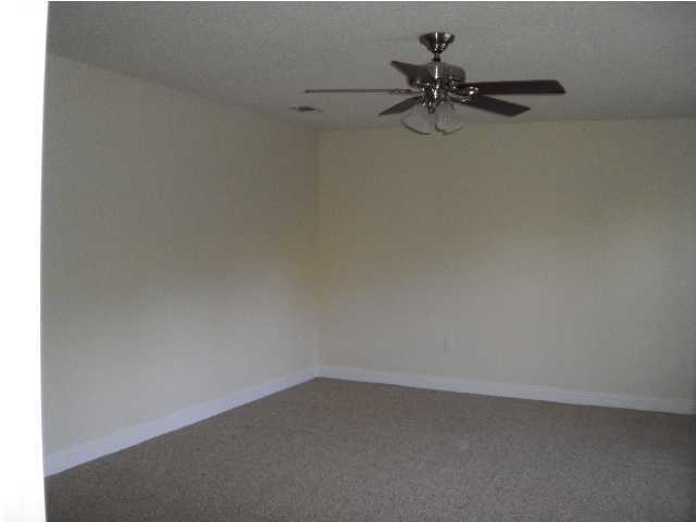 ADAMS POWELL EAST - Residential Lease