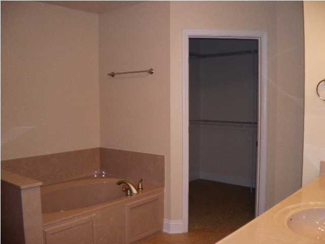 ADAMS POWELL EAST - Residential Lease