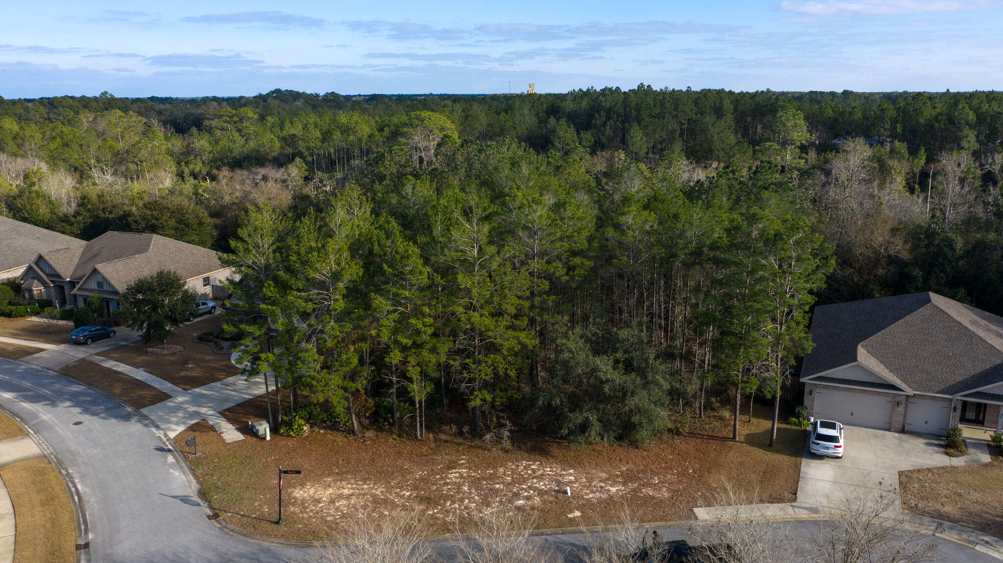 HAMMOCK BAY - Land