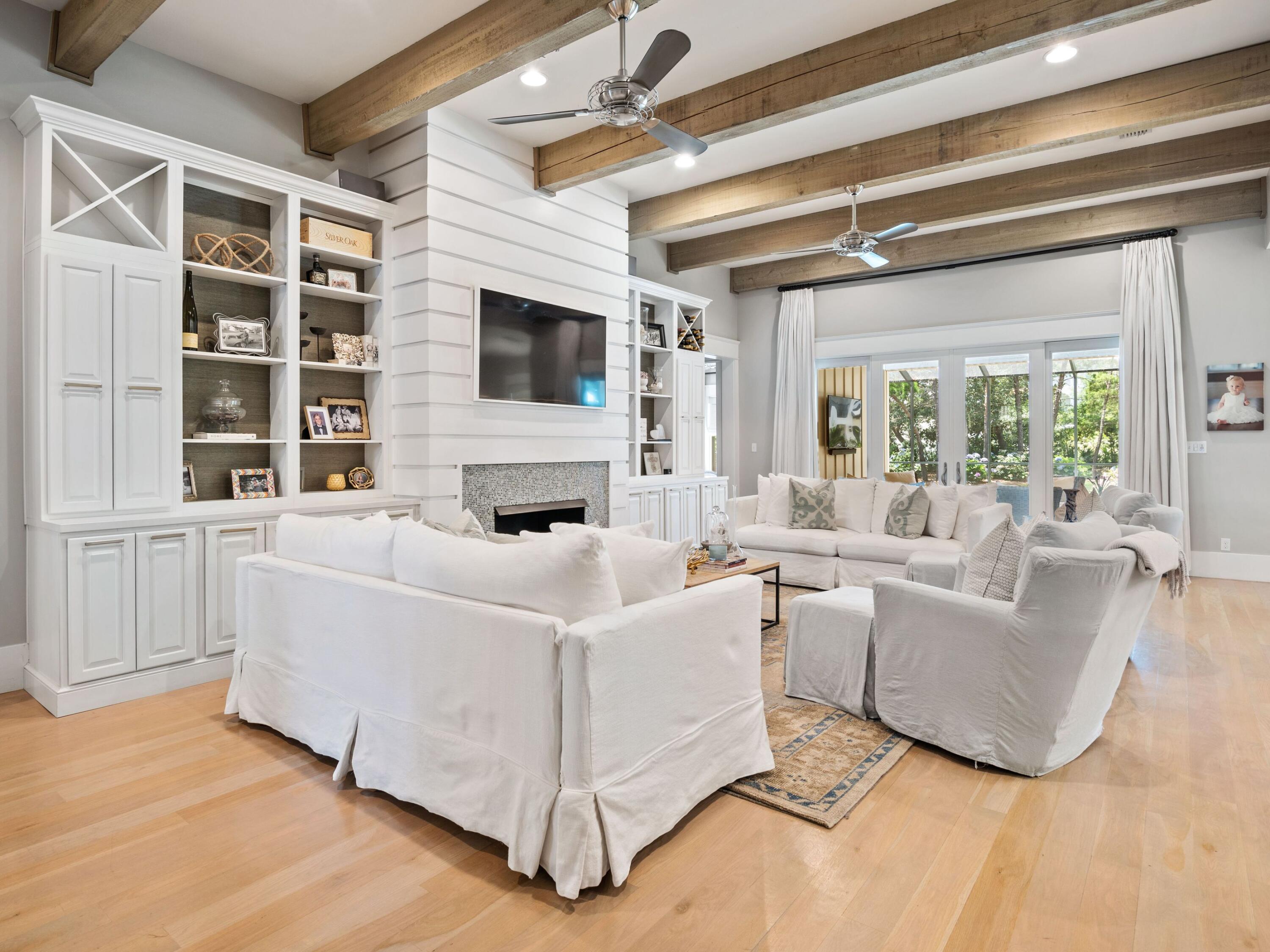 SEAGROVE VILLAGE 7TH ADD - Residential