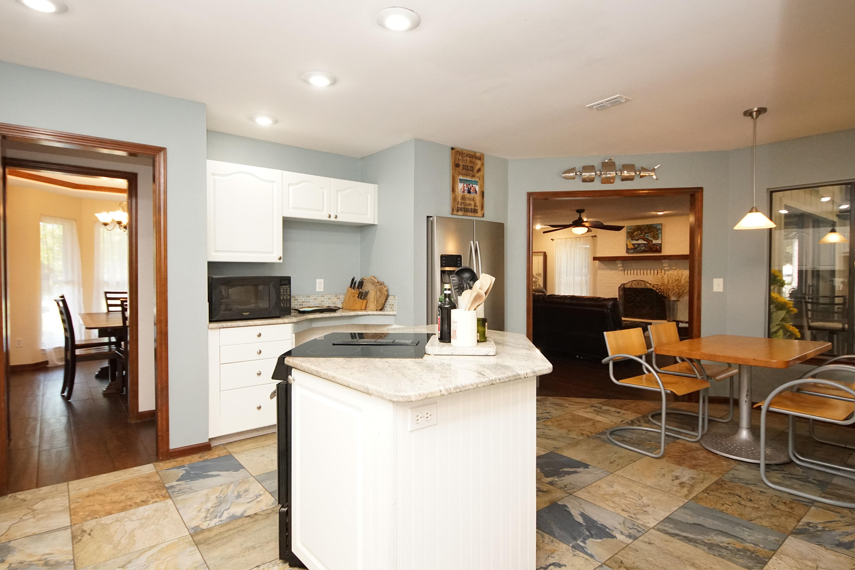 DOLPHIN POINT ESTATES - Residential