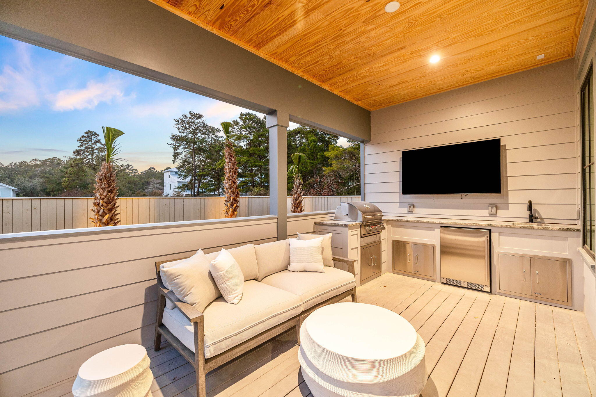 SWEET BAY - Residential