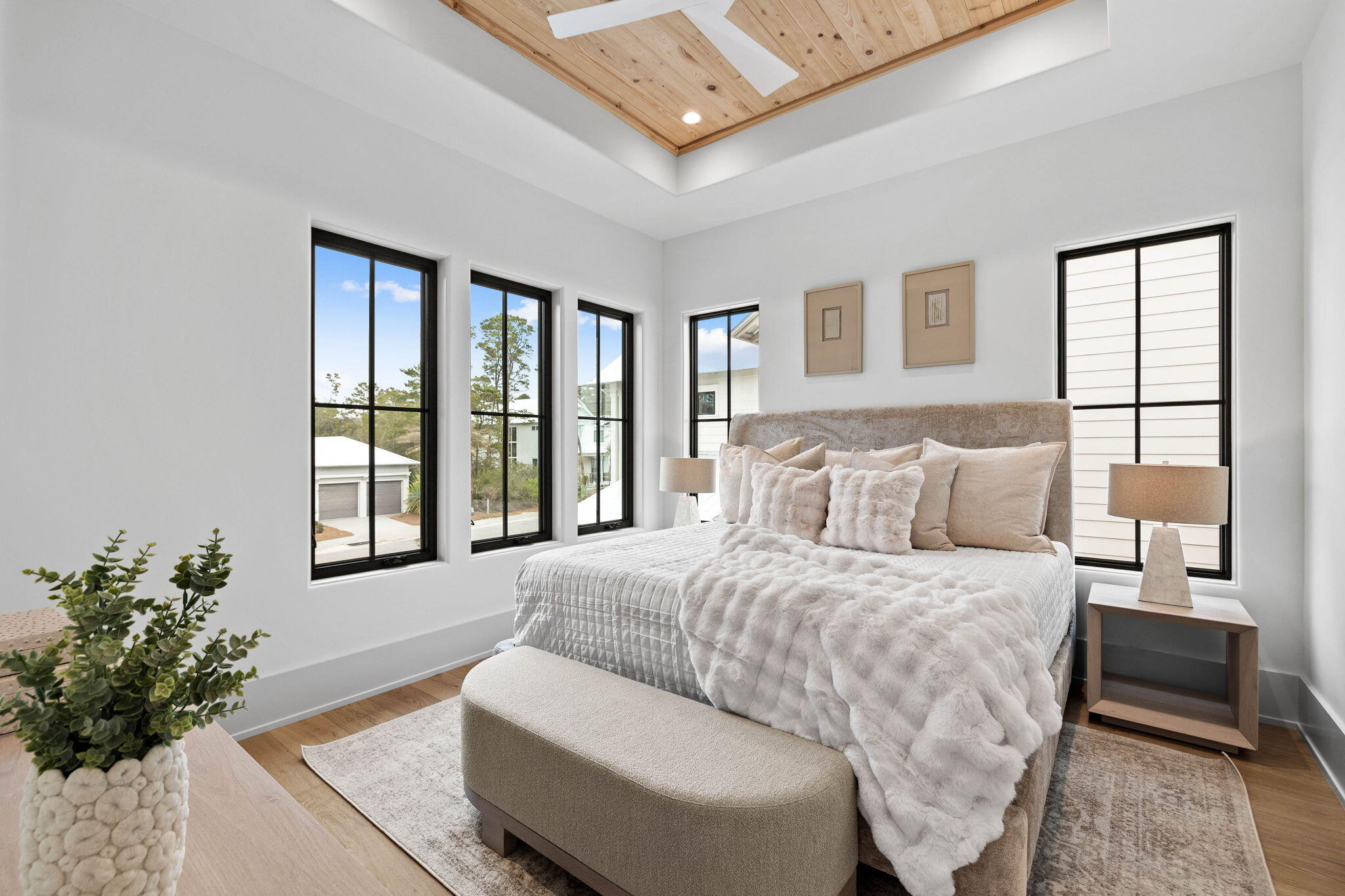 SWEET BAY - Residential