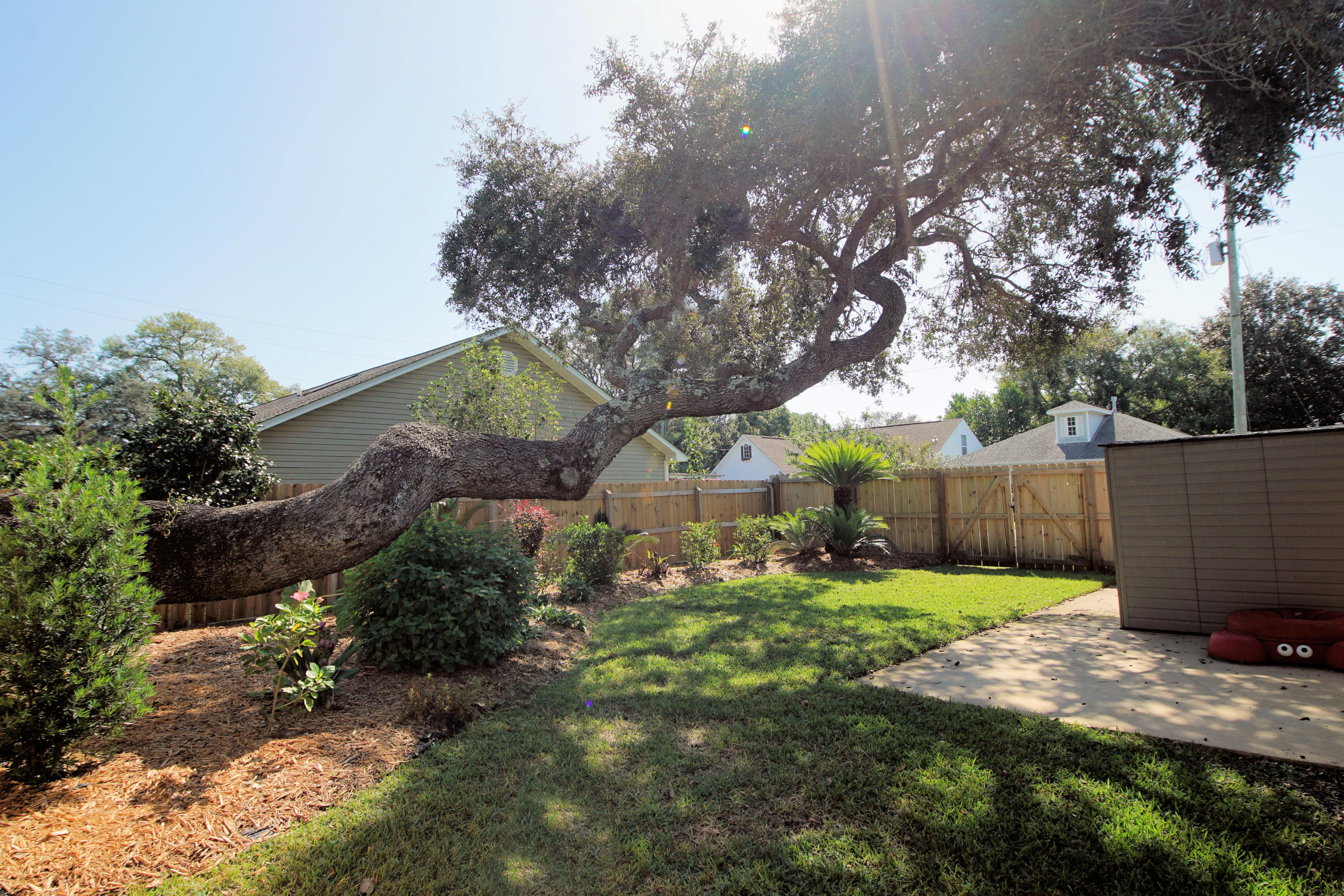 PALM HARBOR MARINA - Residential Lease