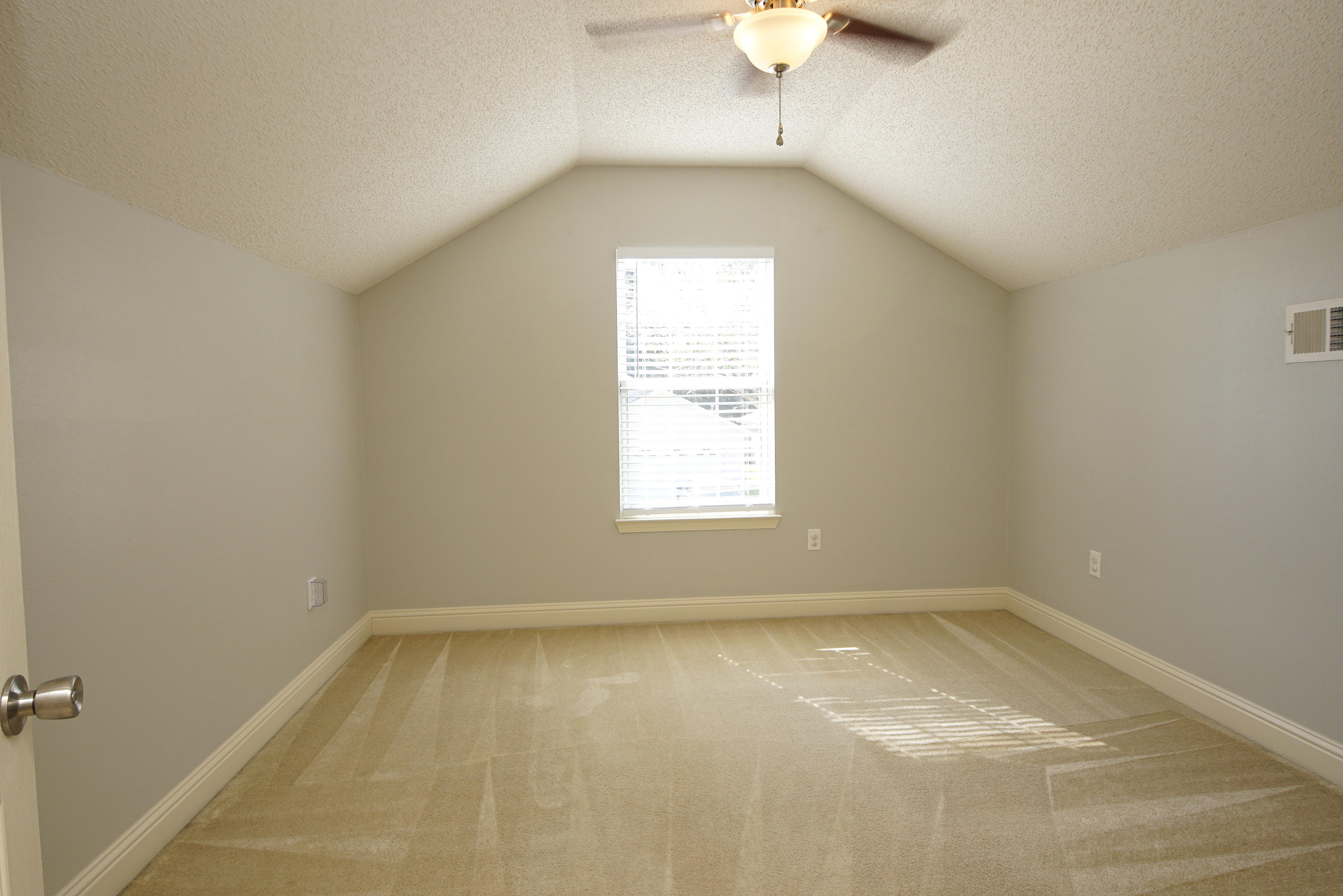 PALM HARBOR MARINA - Residential Lease